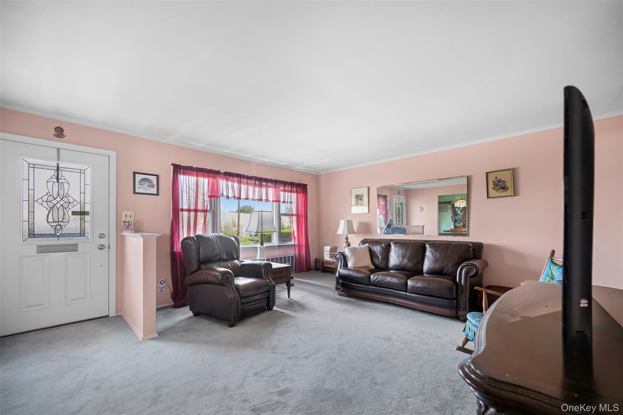 504 6th Avenue, New Hyde Park, NY 11040