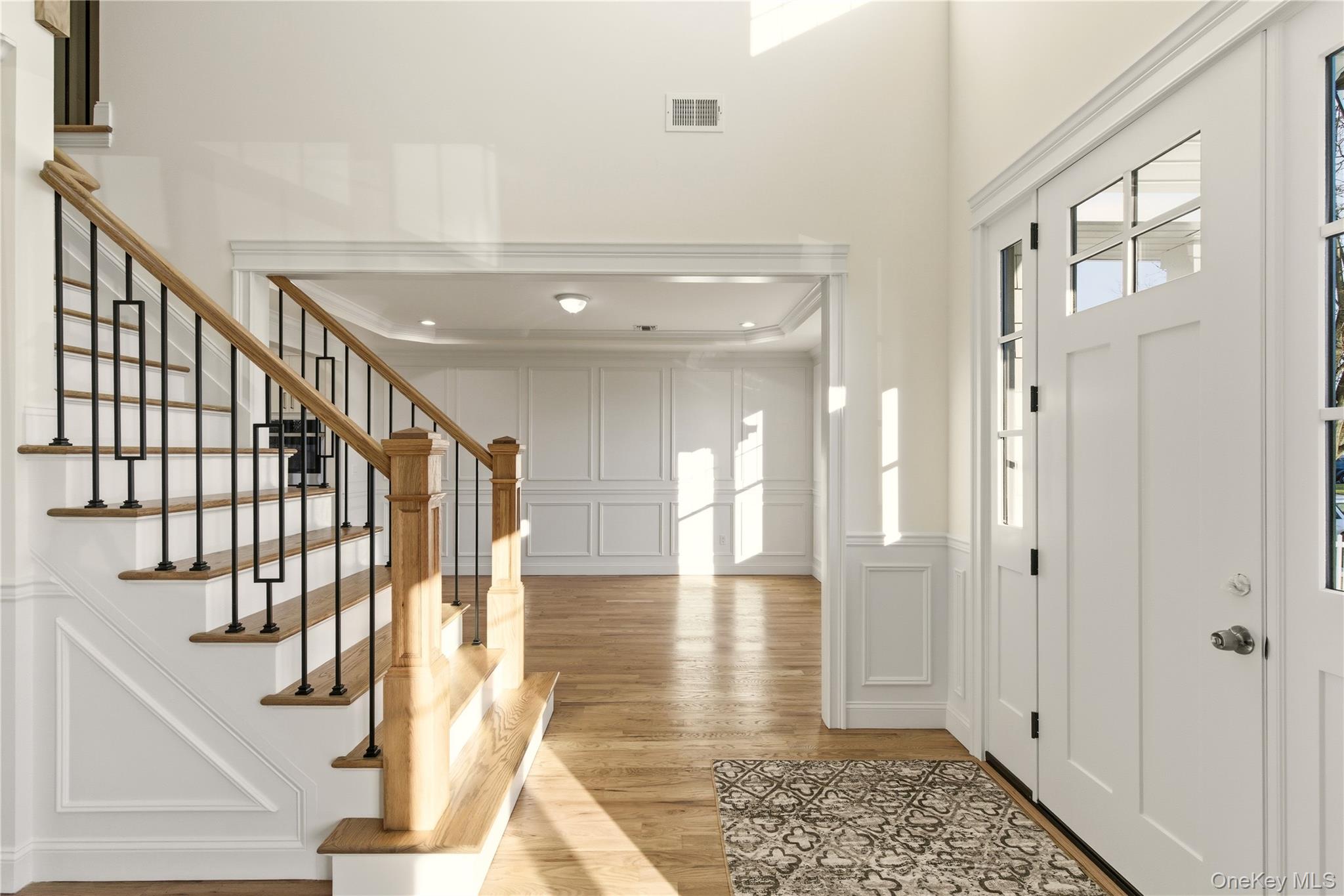 23 Cove Lane, Levittown, NY 11756