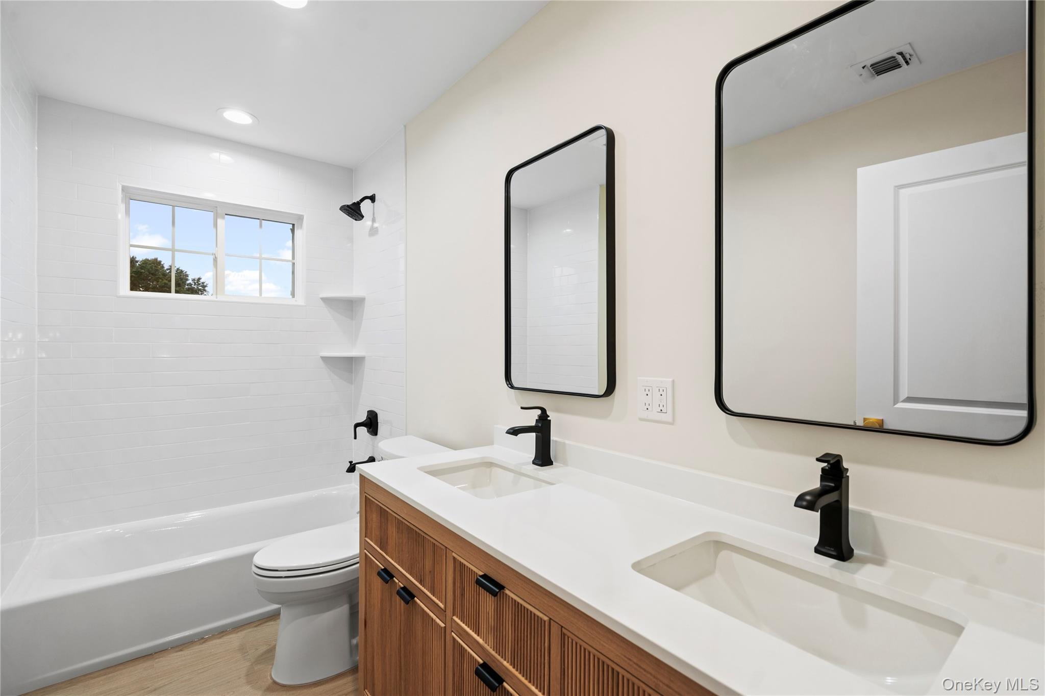 23 Cove Lane, Levittown, NY 11756