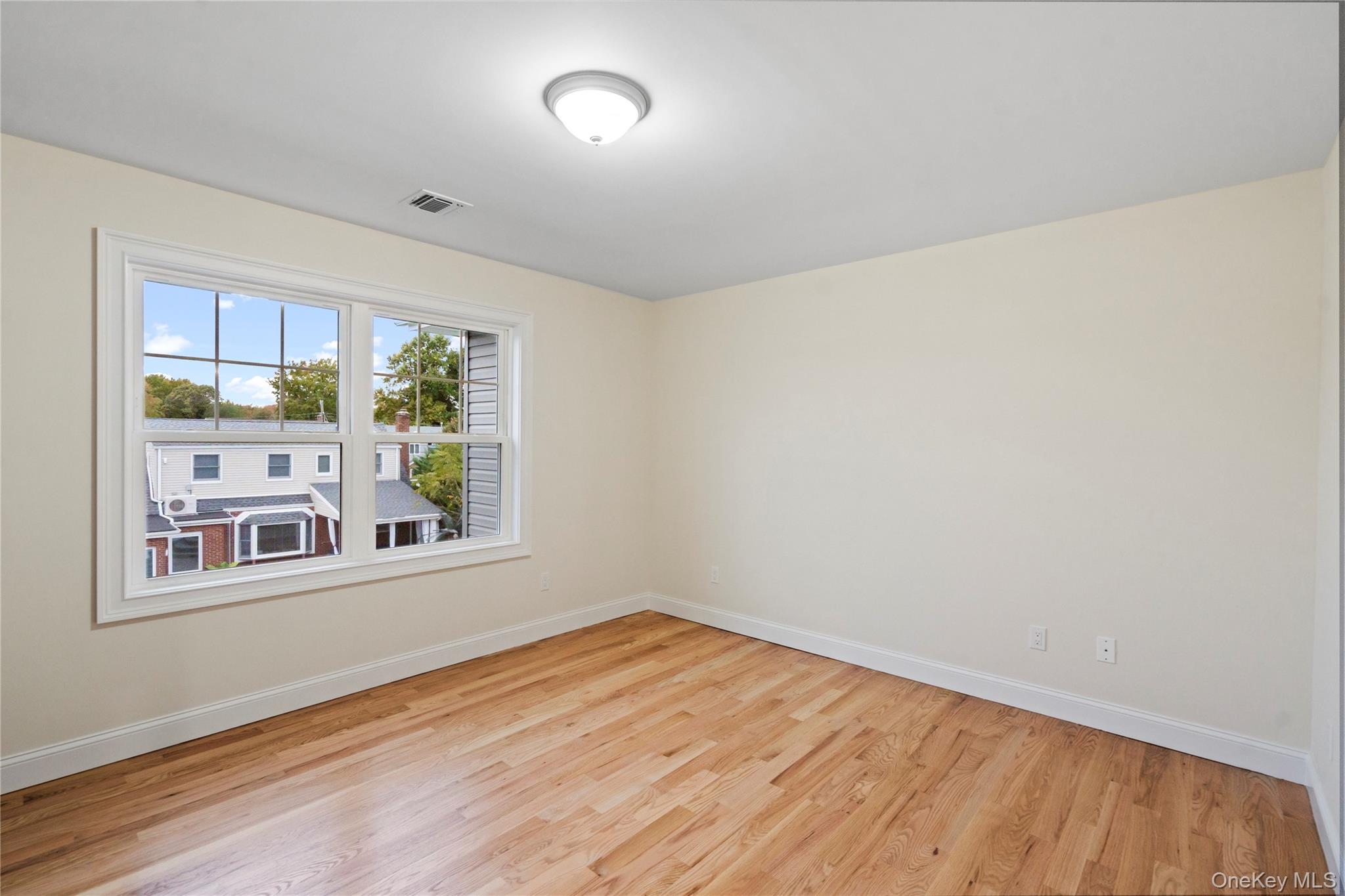 23 Cove Lane, Levittown, NY 11756