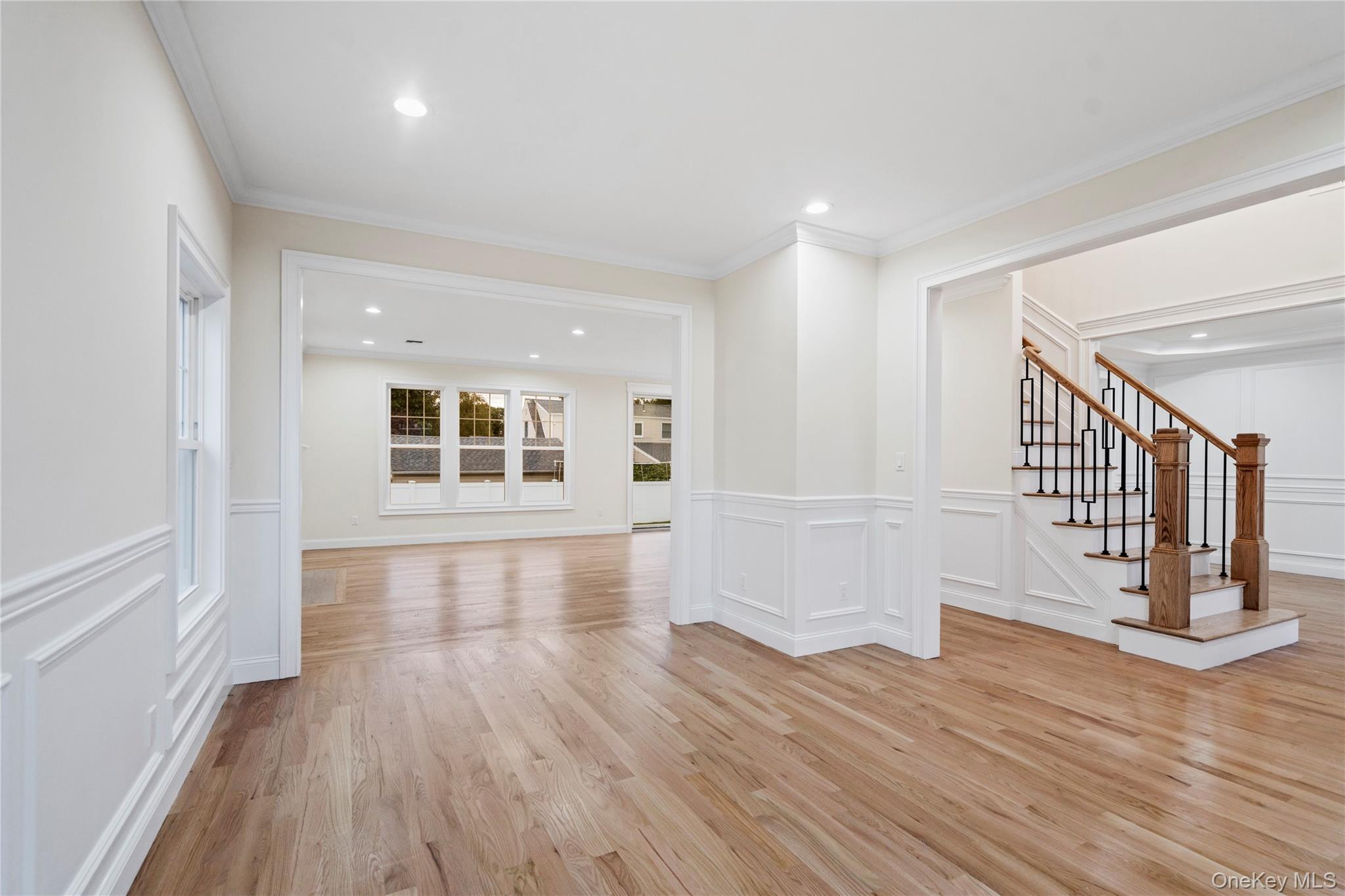 23 Cove Lane, Levittown, NY 11756