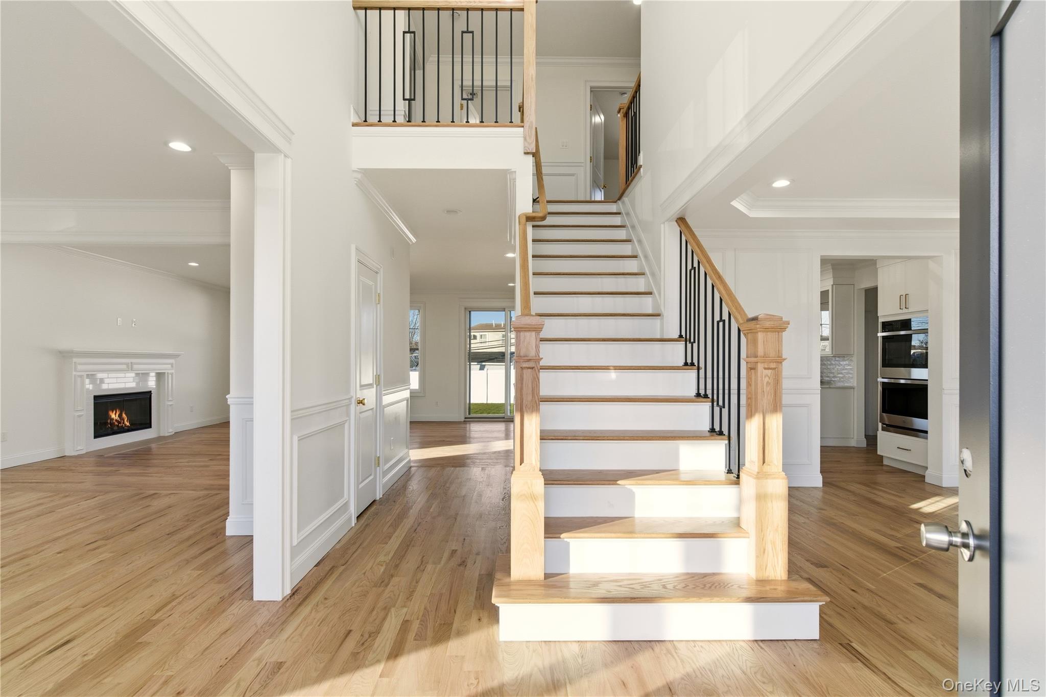 23 Cove Lane, Levittown, NY 11756