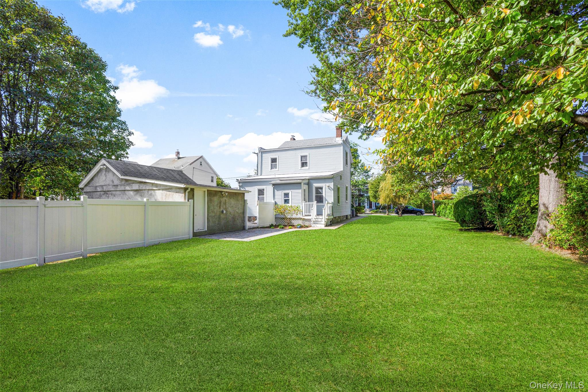 521 Jefferson Avenue # 2nd Floor, Mamaroneck, NY 10543