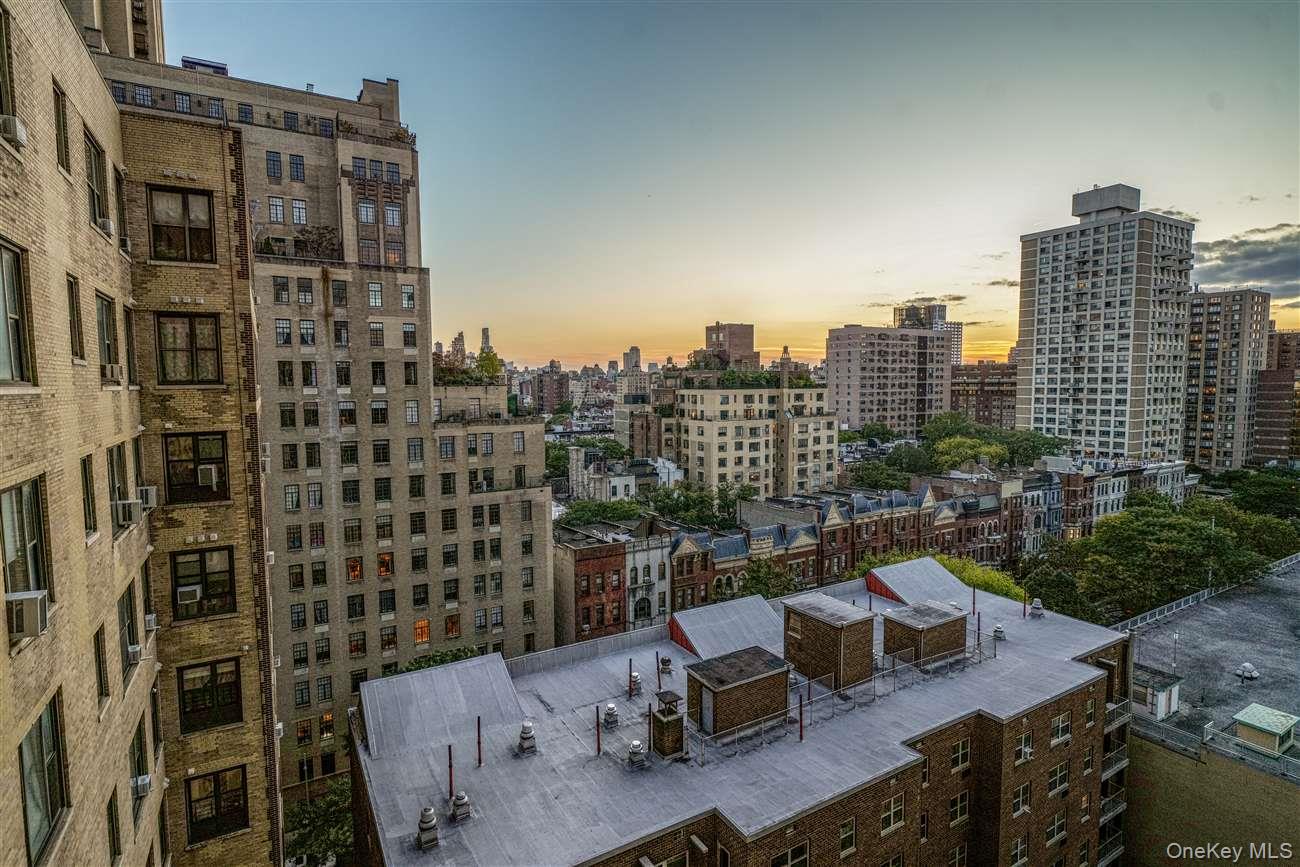 320 Central Park West # 14D, New York (Manhattan), NY 10025