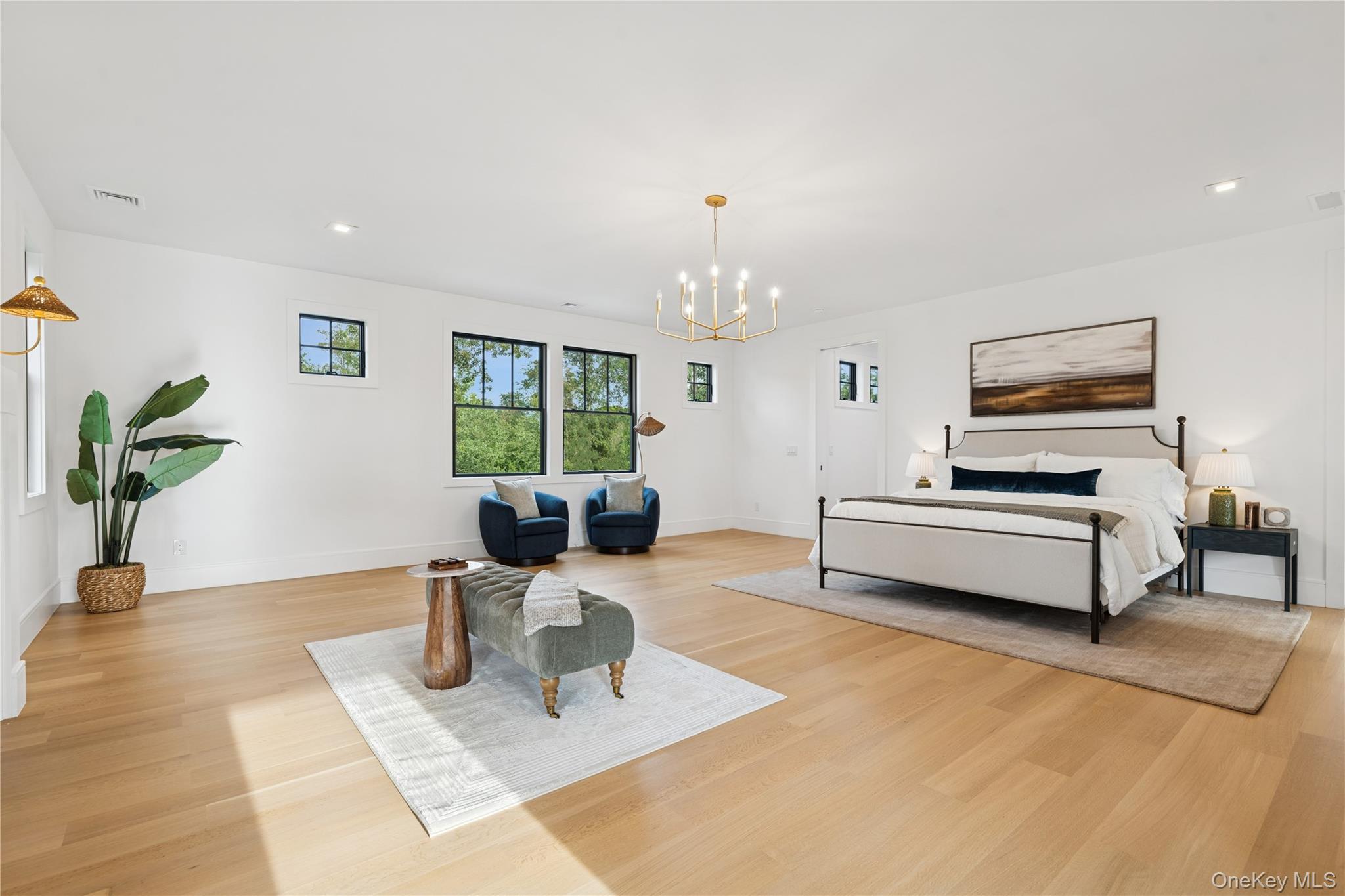 110 Crescent Court, Wading River, NY 11792