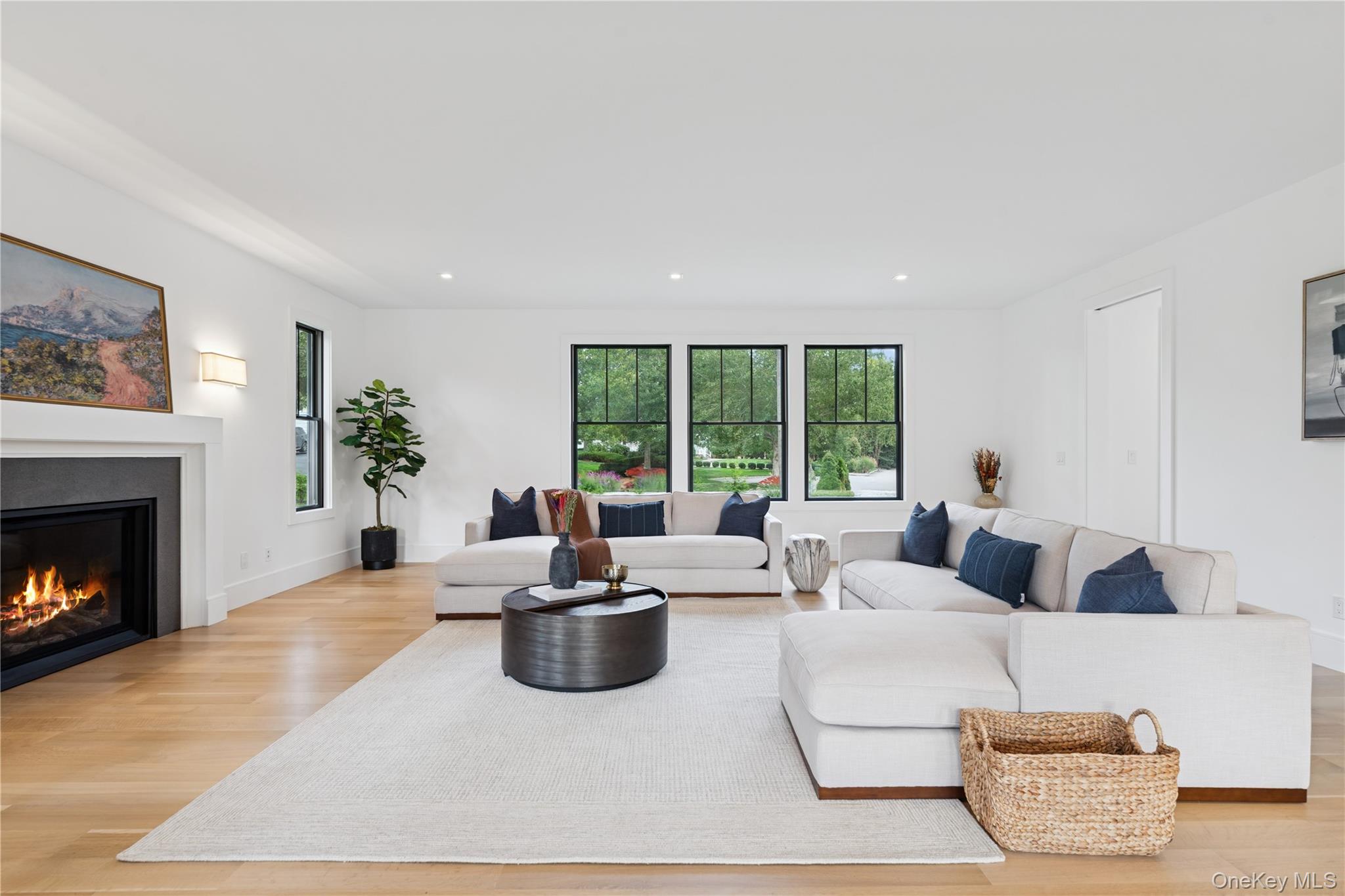 110 Crescent Court, Wading River, NY 11792