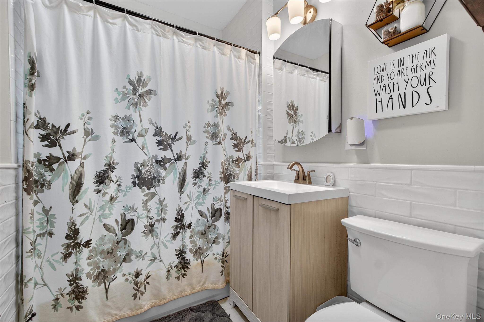 21 Crotty Avenue, Yonkers, NY 10704