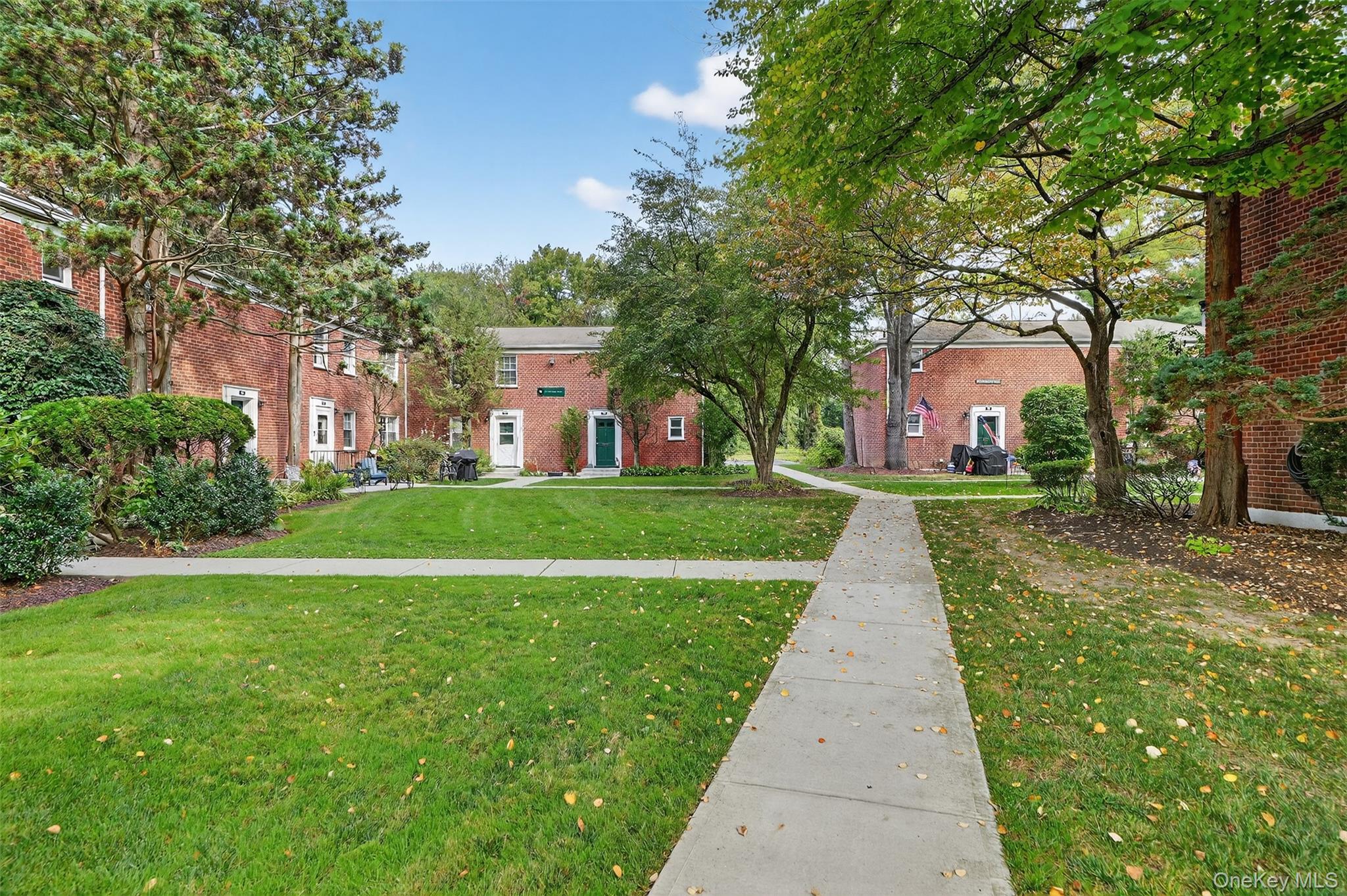 11 Fieldstone Drive # 130, Hartsdale, NY 10530