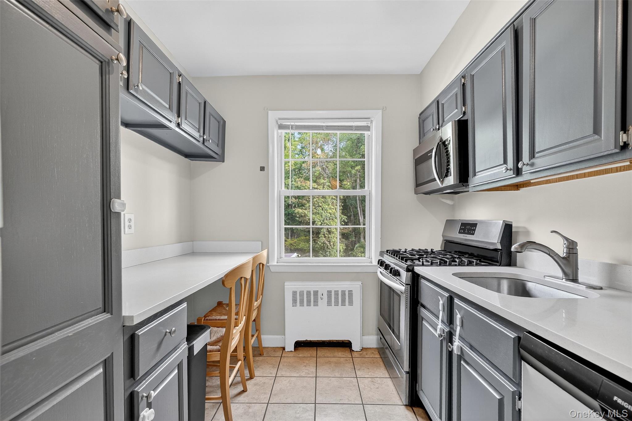 11 Fieldstone Drive # 130, Hartsdale, NY 10530