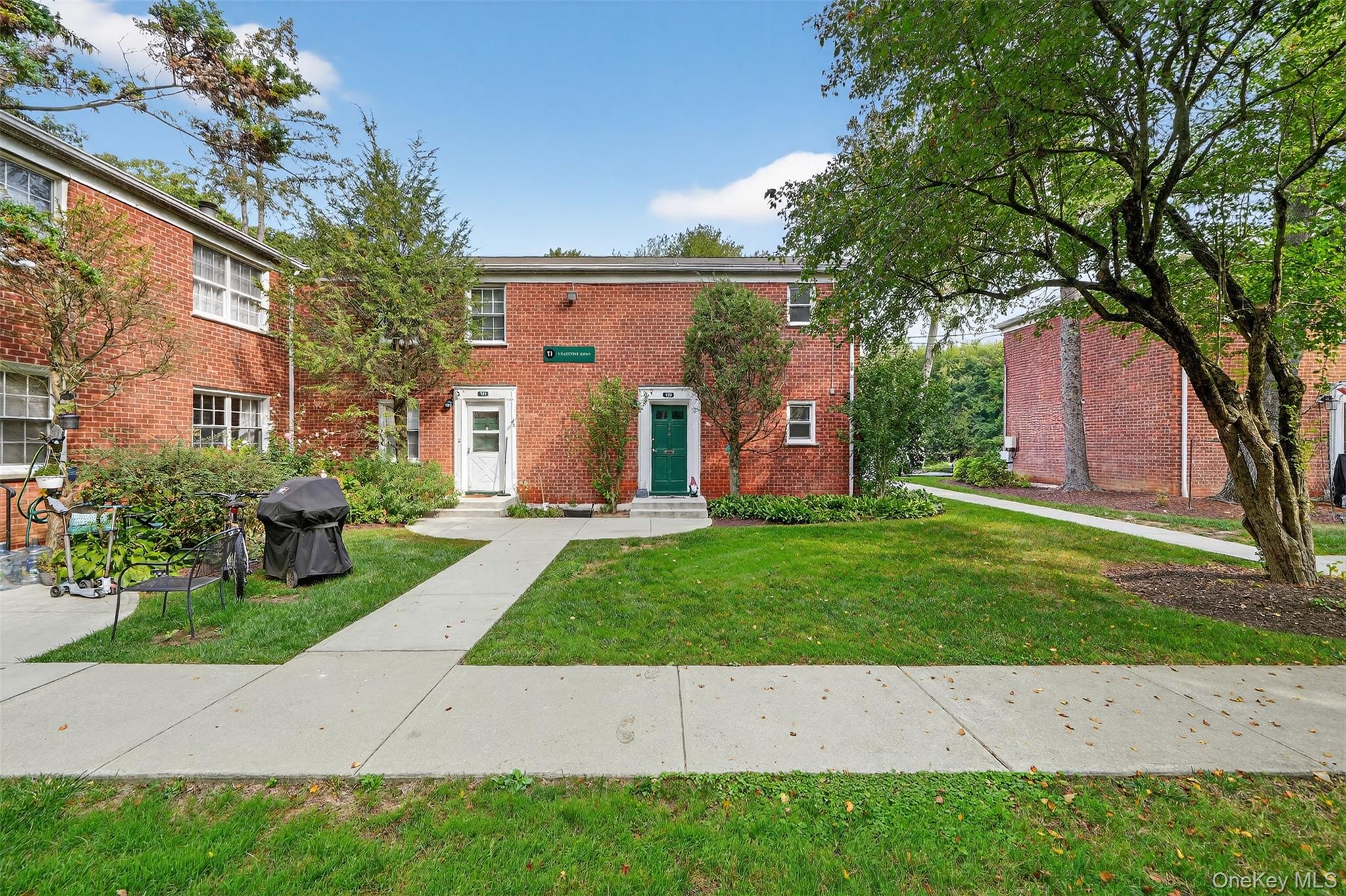 11 Fieldstone Drive # 130, Hartsdale, NY 10530