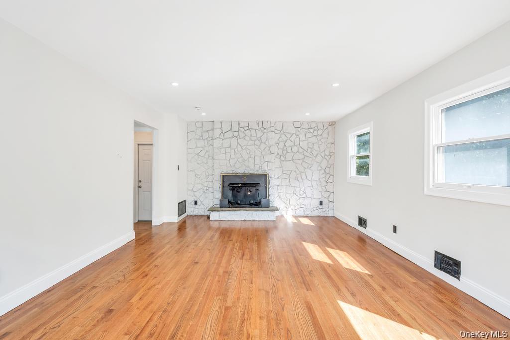 49 Bellwood Avenue, South Setauket, NY 11720