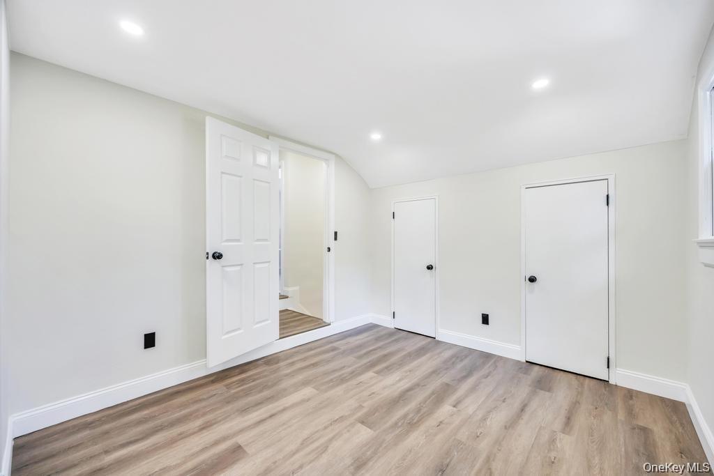 49 Bellwood Avenue, South Setauket, NY 11720