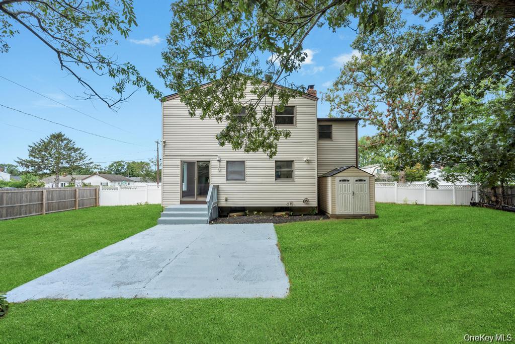 49 Bellwood Avenue, South Setauket, NY 11720