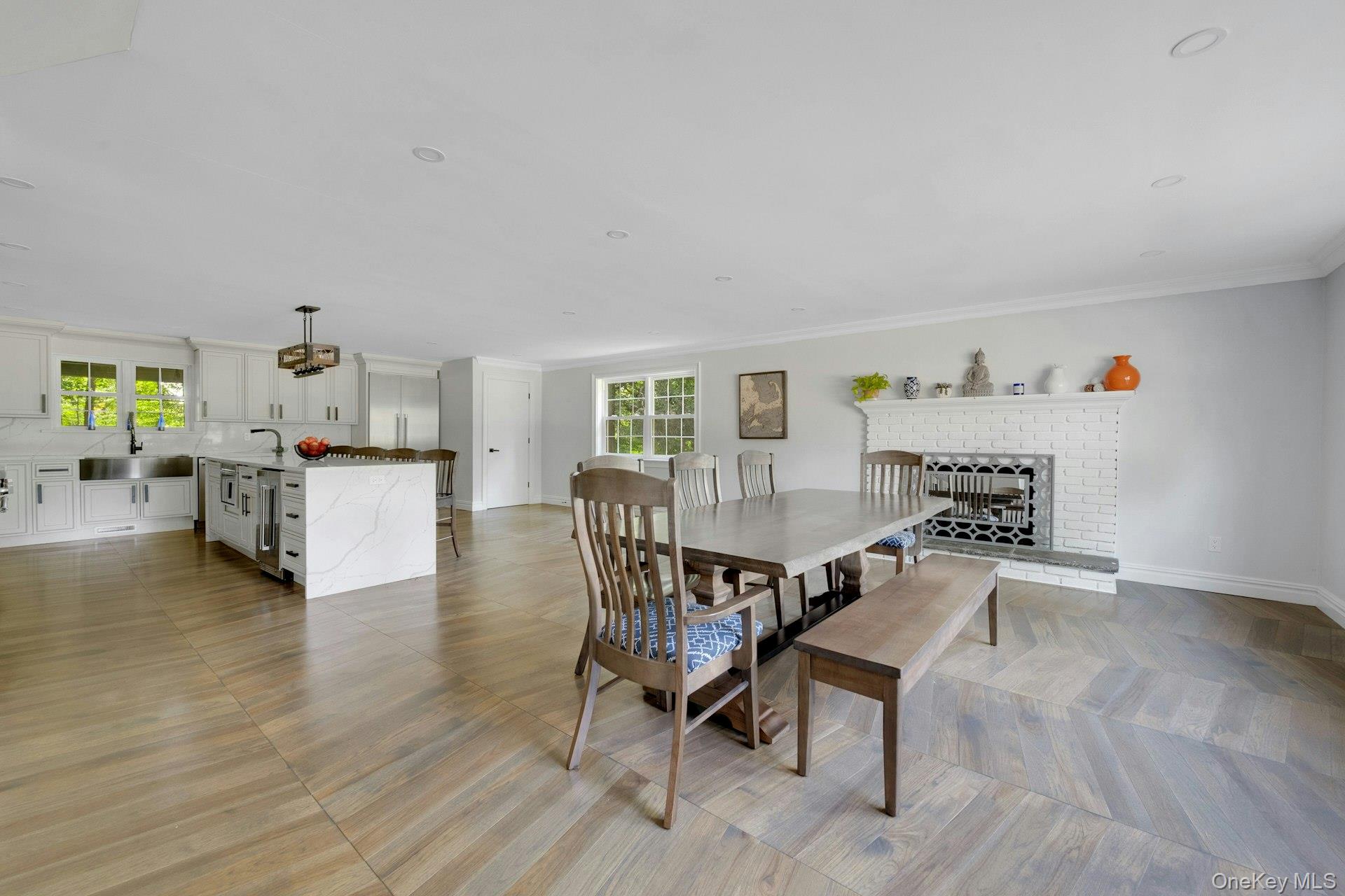 31 Old Deer Park Road, Katonah, NY 10536