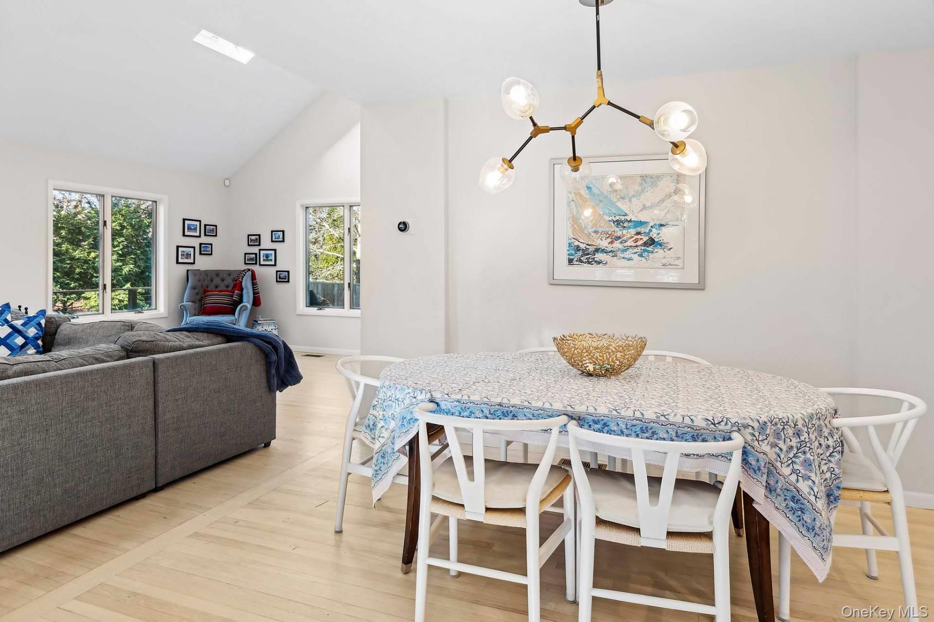 126 Middle Line Hwy, Water Mill, NY 11976