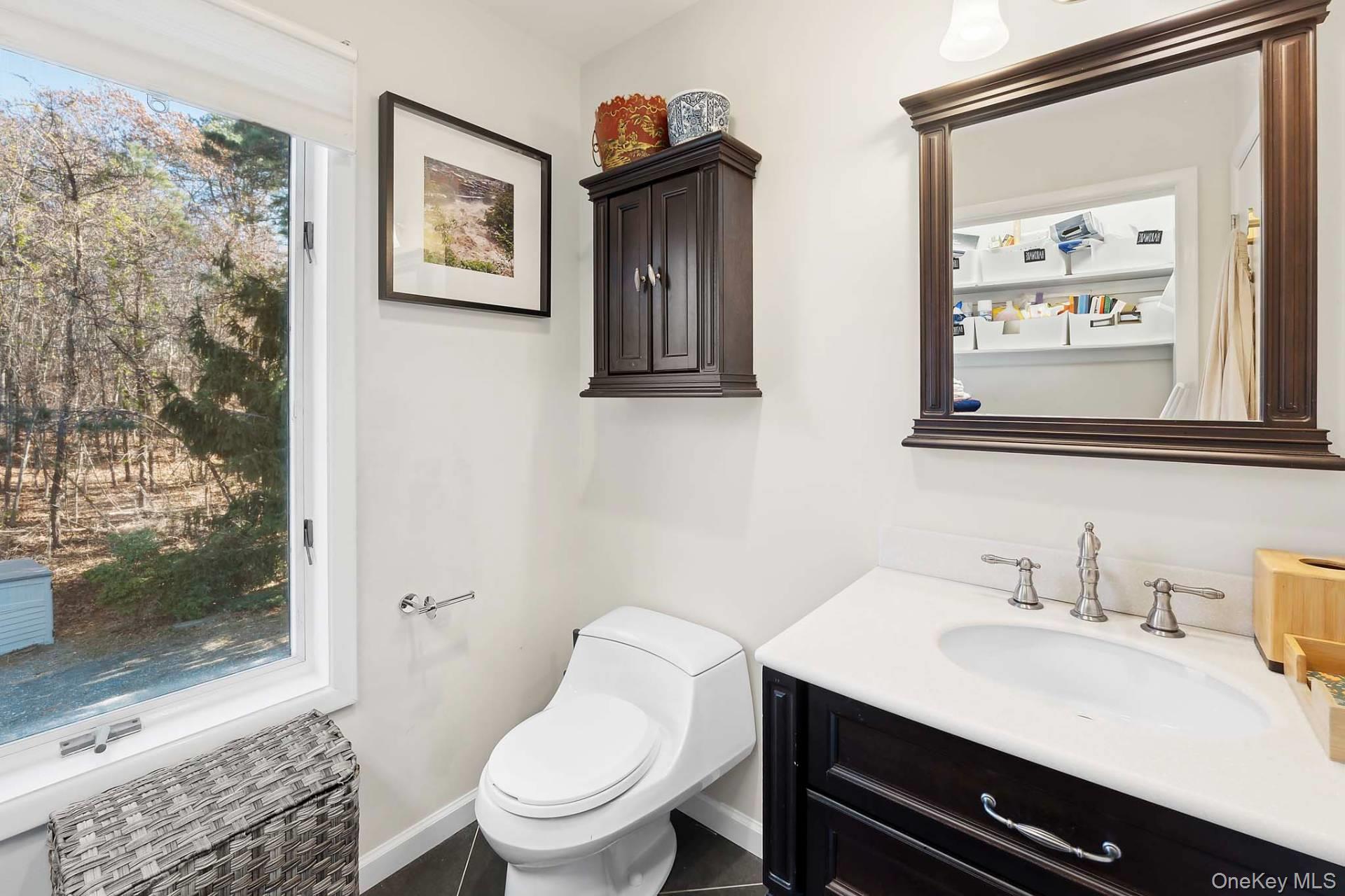 126 Middle Line Hwy, Water Mill, NY 11976