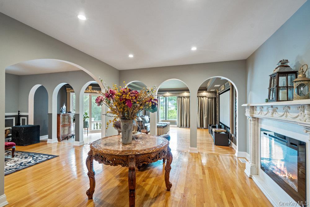 57 Southgate Road, Valley Stream, NY 11581