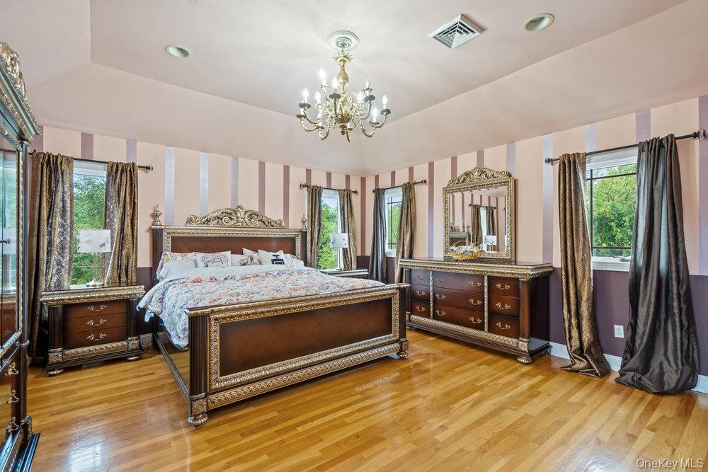 57 Southgate Road, Valley Stream, NY 11581