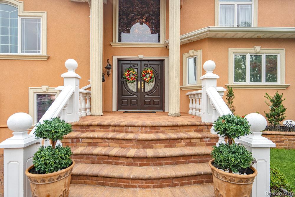 57 Southgate Road, Valley Stream, NY 11581