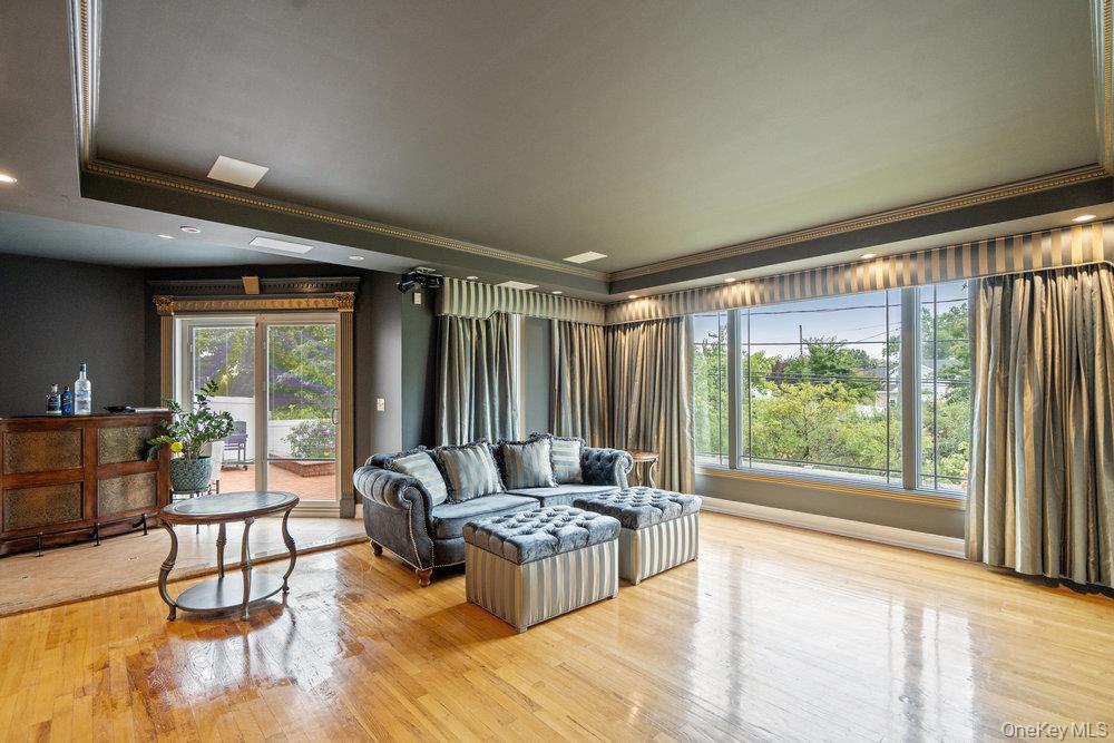 57 Southgate Road, Valley Stream, NY 11581