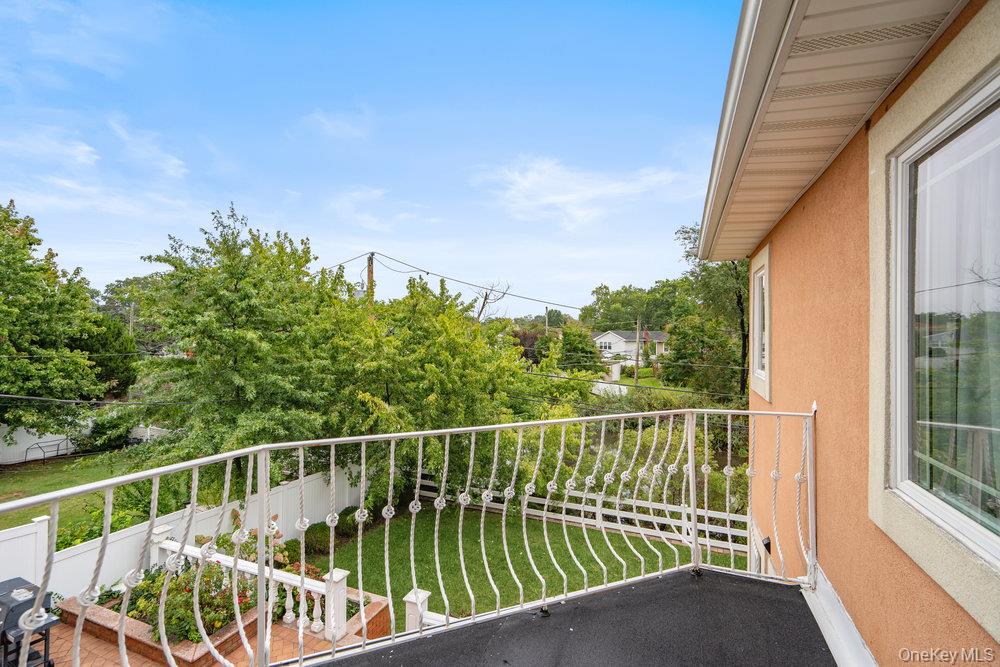 57 Southgate Road, Valley Stream, NY 11581