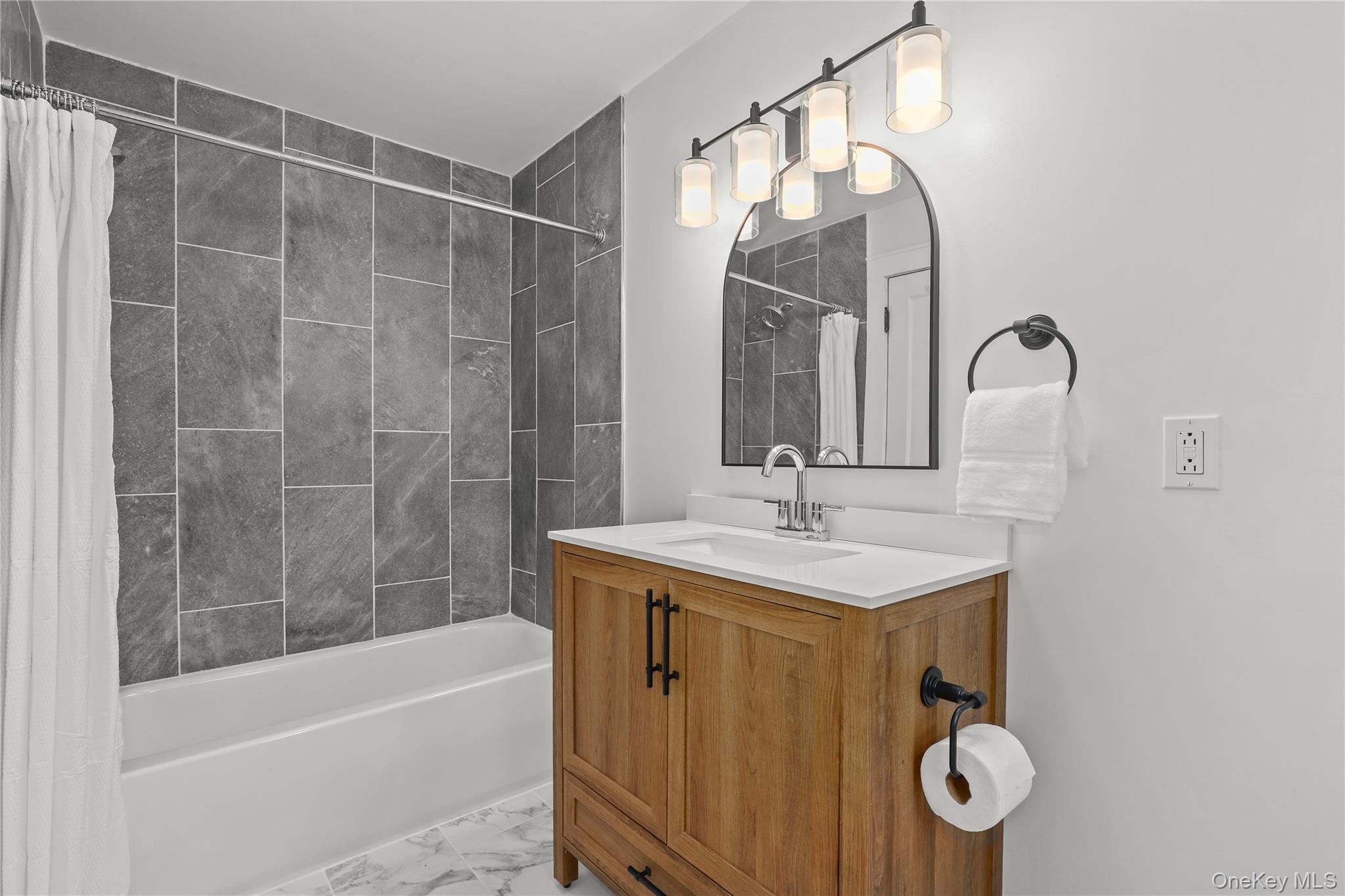 3 Carolyn Way, Purdys, NY 10578