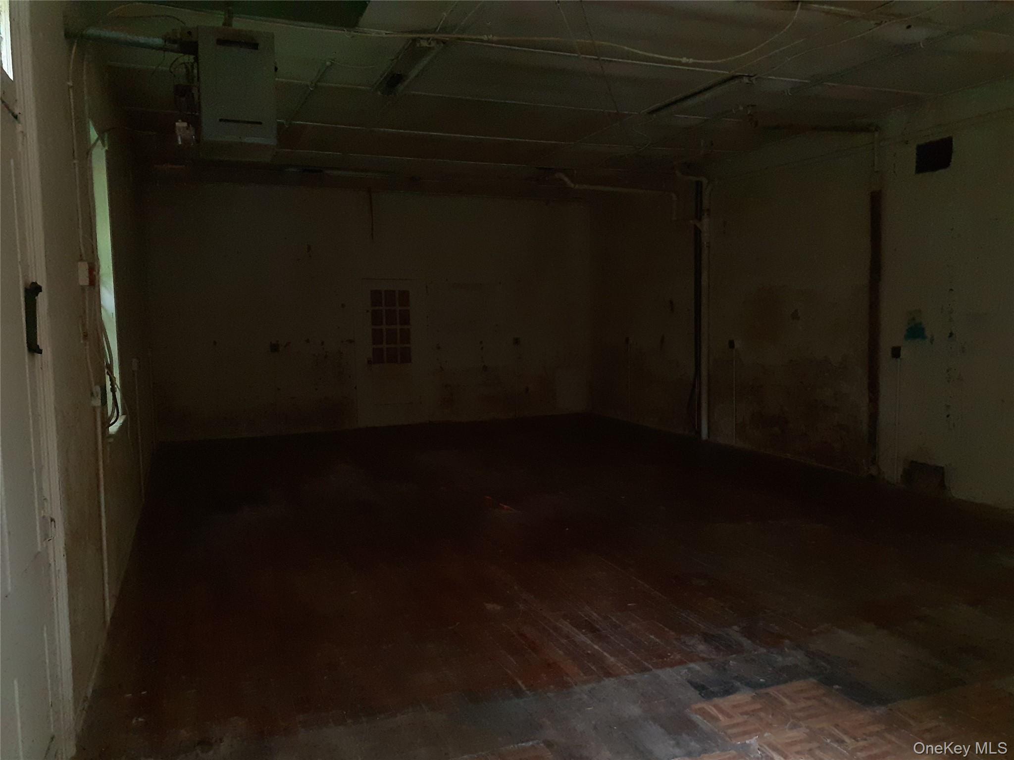 1 Sackett Square, Chester, NY 10918