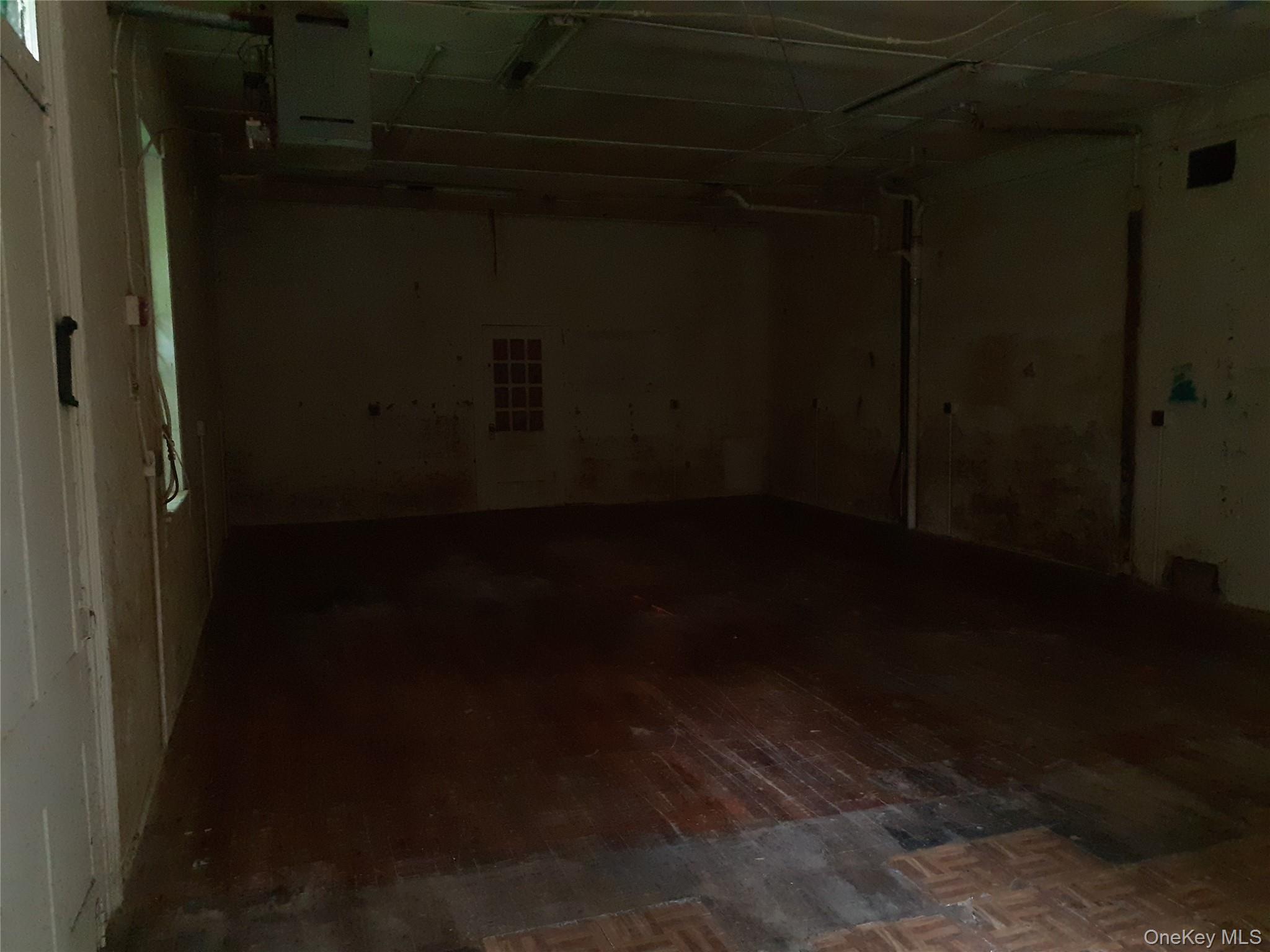 1 Sackett Square, Chester, NY 10918