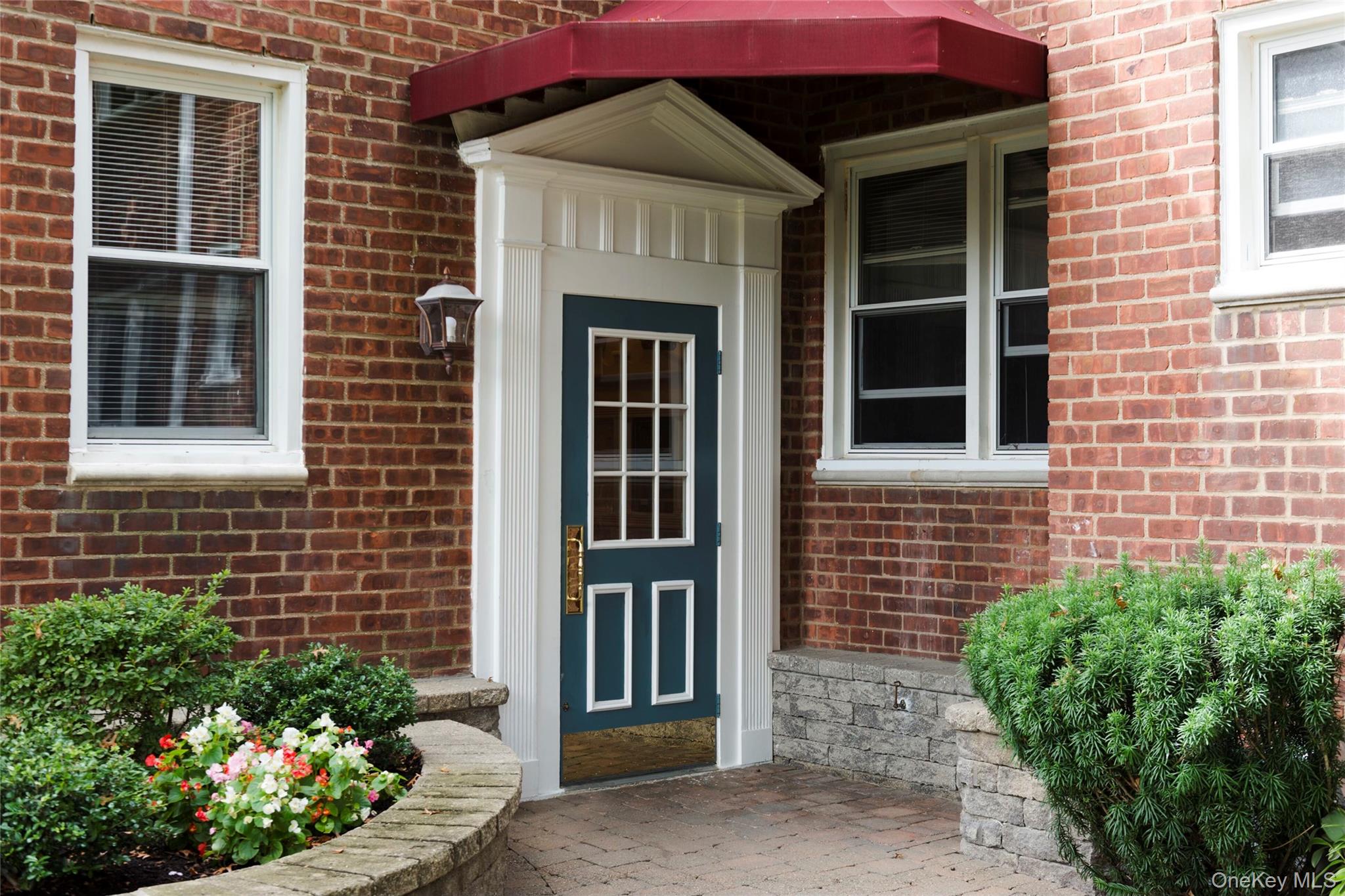 8 Bryant Crescent # 1B, White Plains, NY 10605