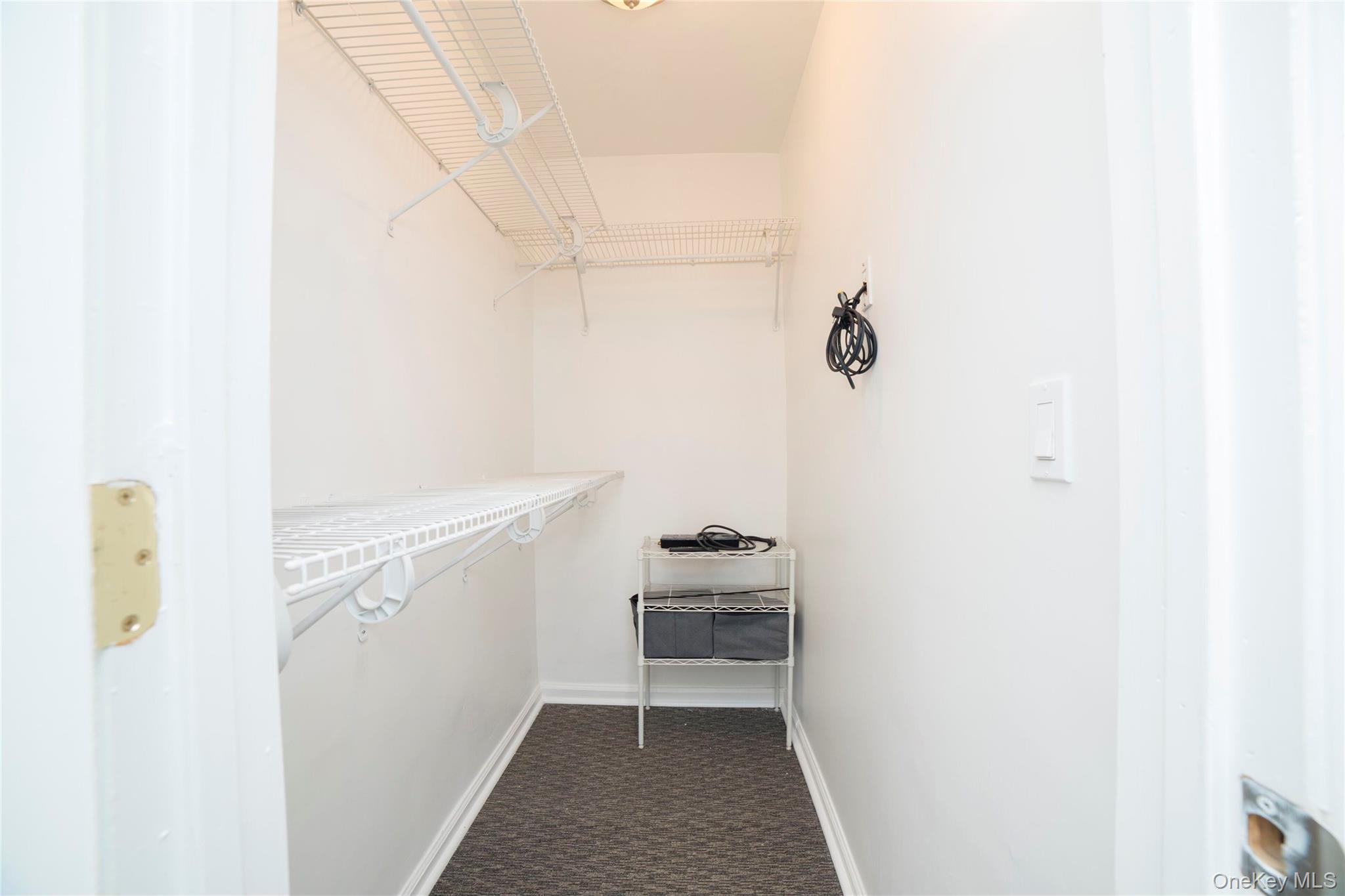 8 Bryant Crescent # 1B, White Plains, NY 10605