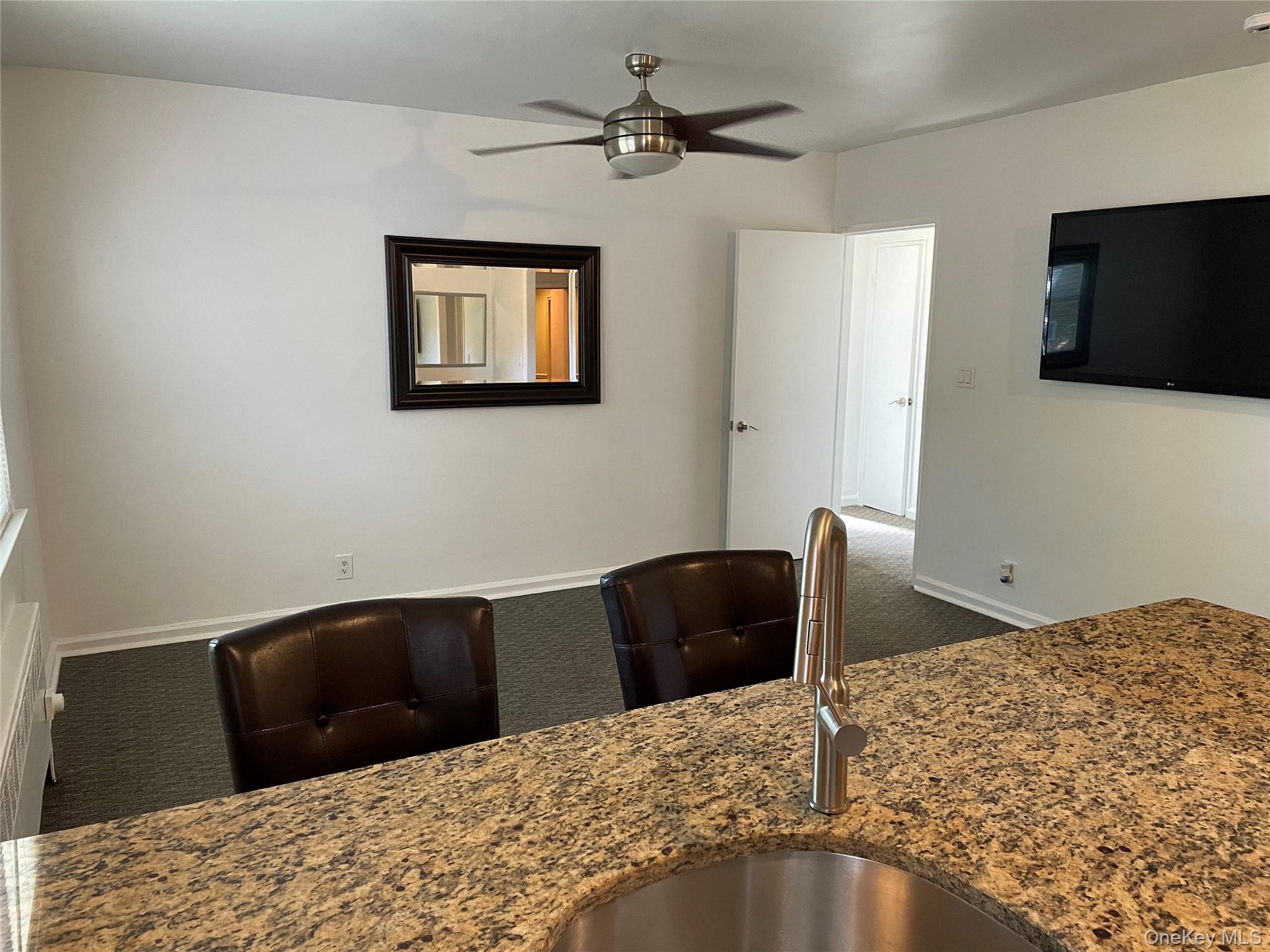 8 Bryant Crescent # 1B, White Plains, NY 10605