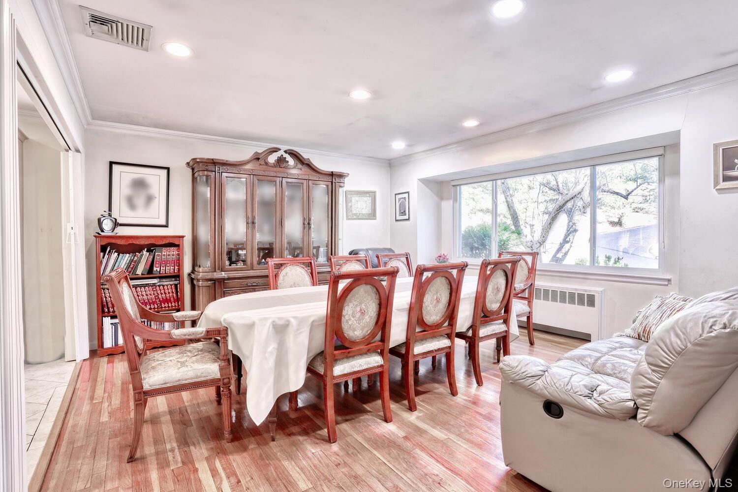 24 Hilltop Lane, Monsey, NY 10952