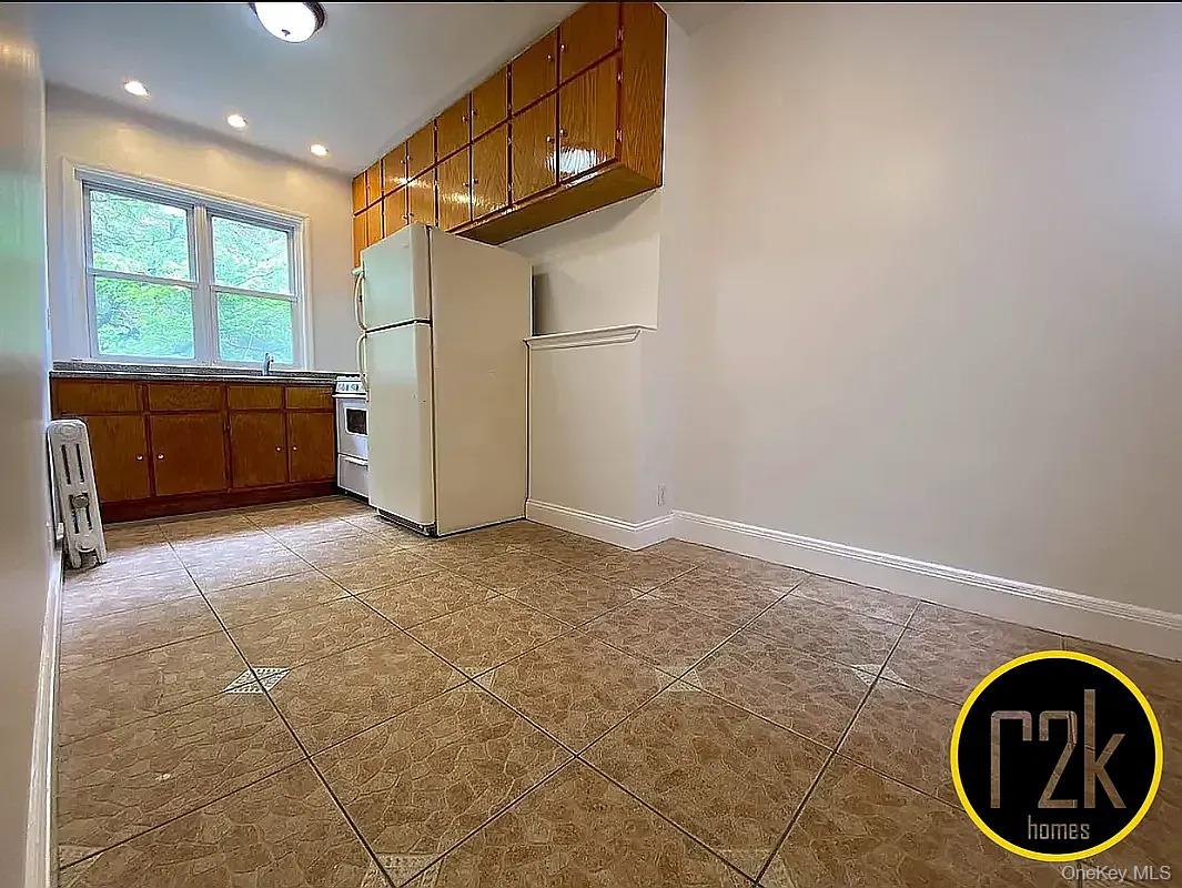 63-88 Wetherole Street, Flushing, NY 11374