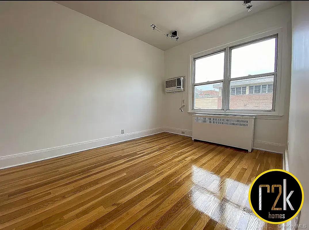 63-88 Wetherole Street, Flushing, NY 11374