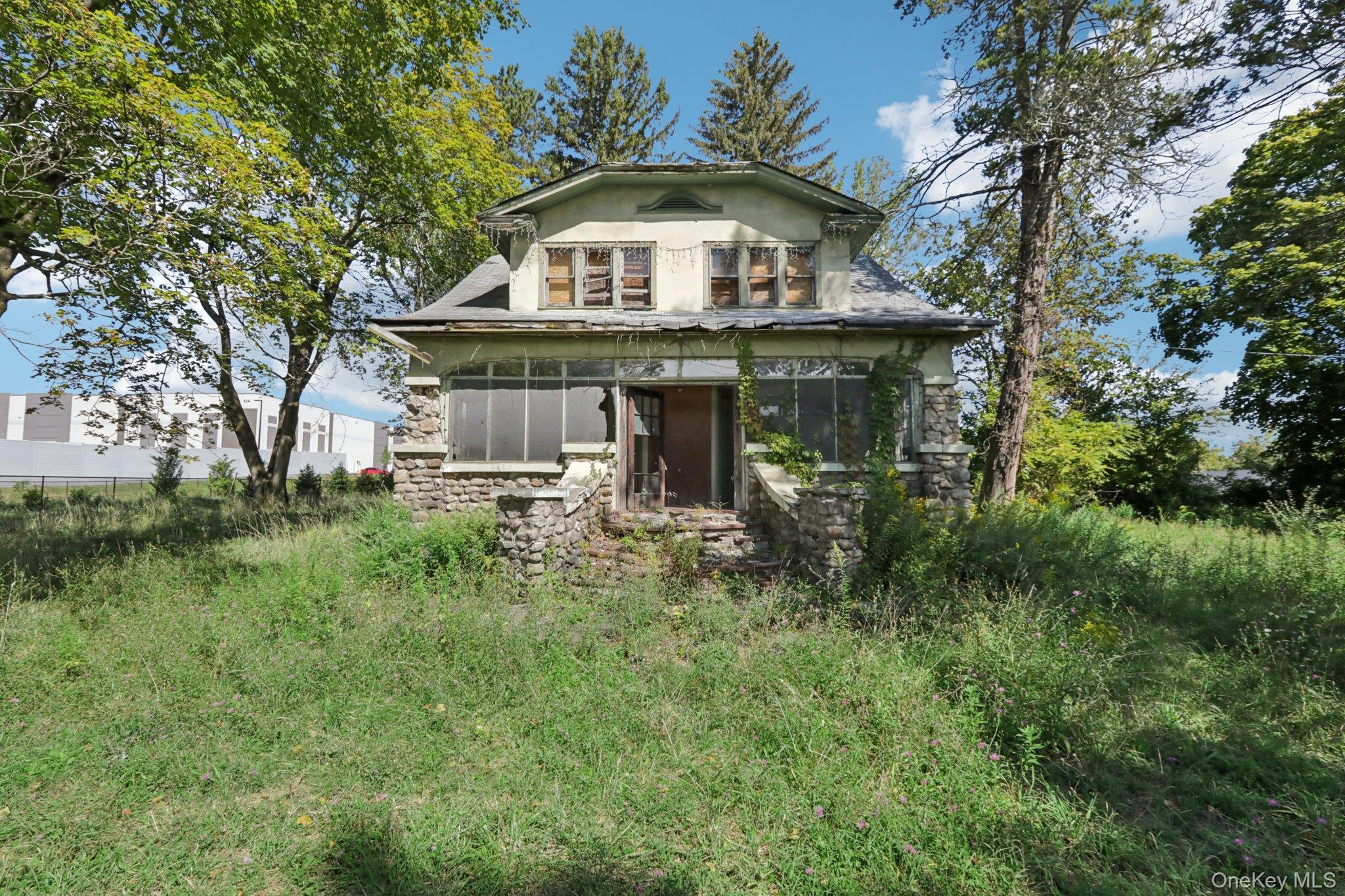 122 Route 17K, Newburgh, NY 12550