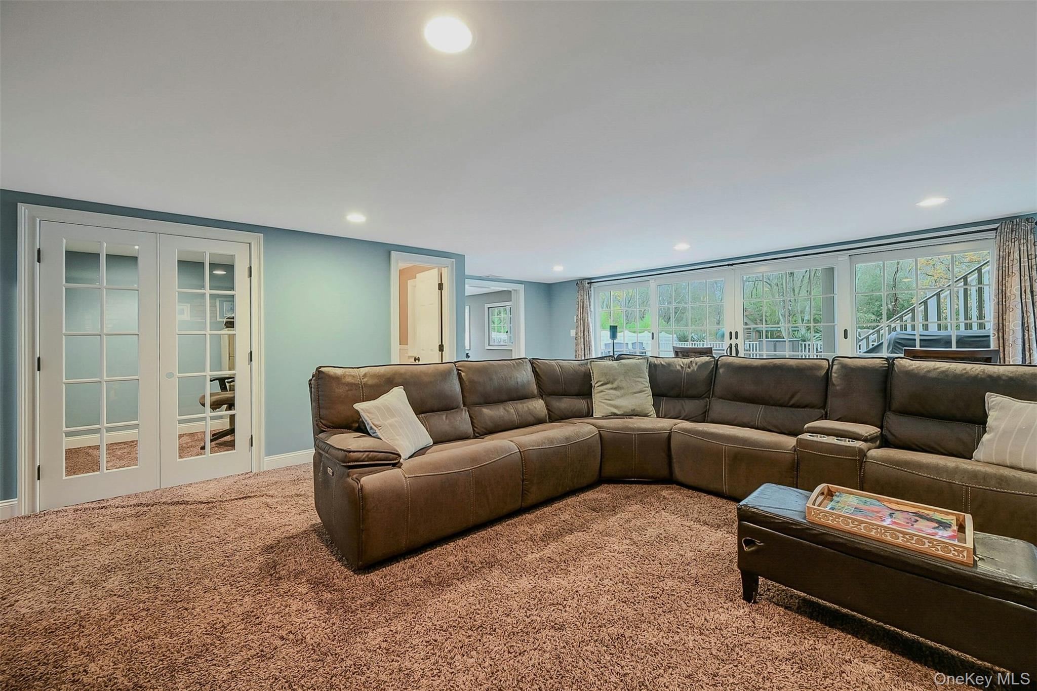 30 W Shore Road, Oakdale, NY 11769