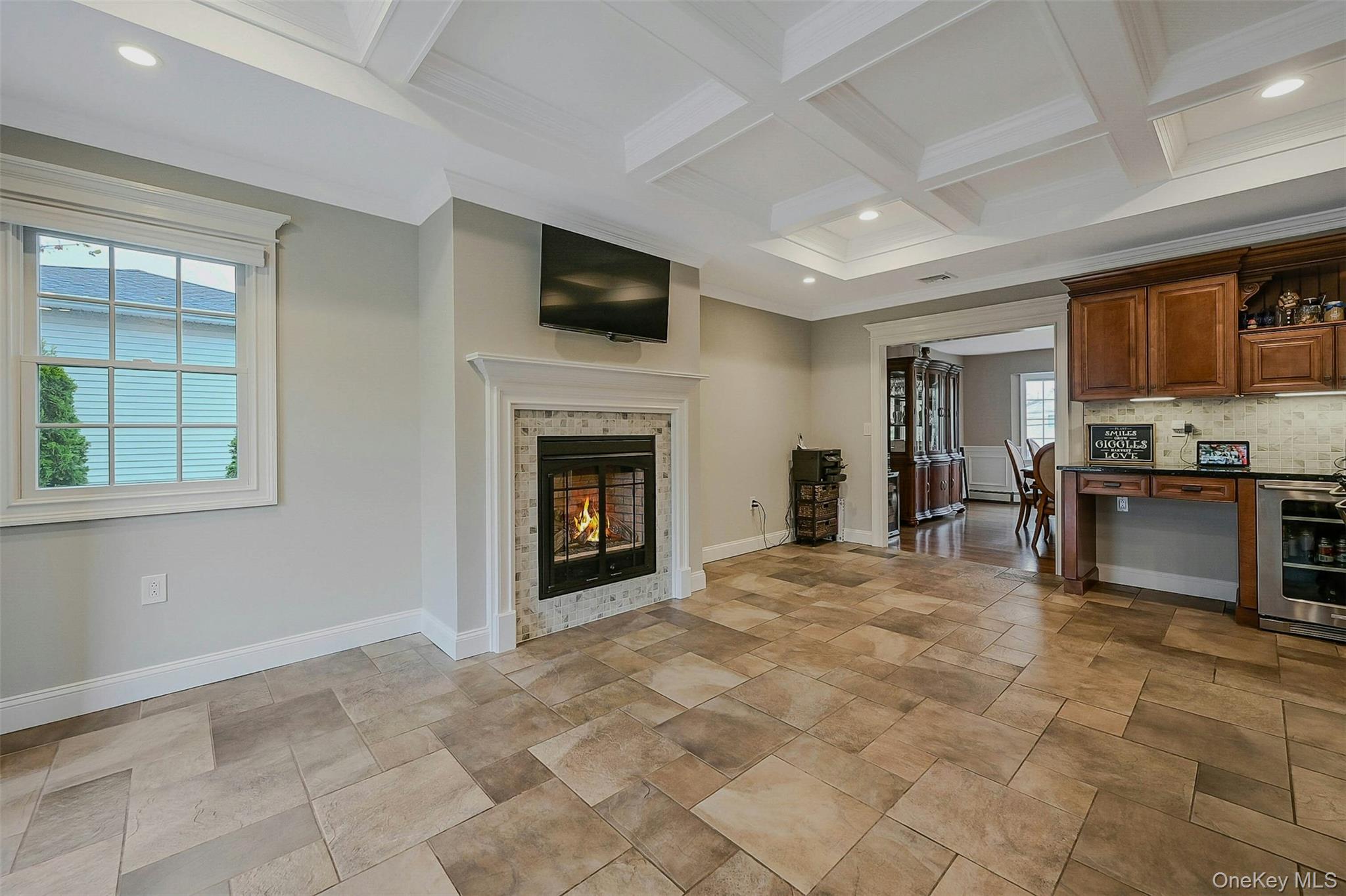 30 W Shore Road, Oakdale, NY 11769