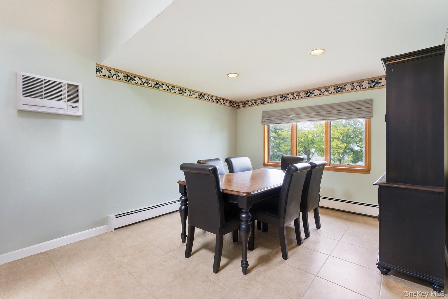 16 Burton Place, Lindenhurst, NY 11757