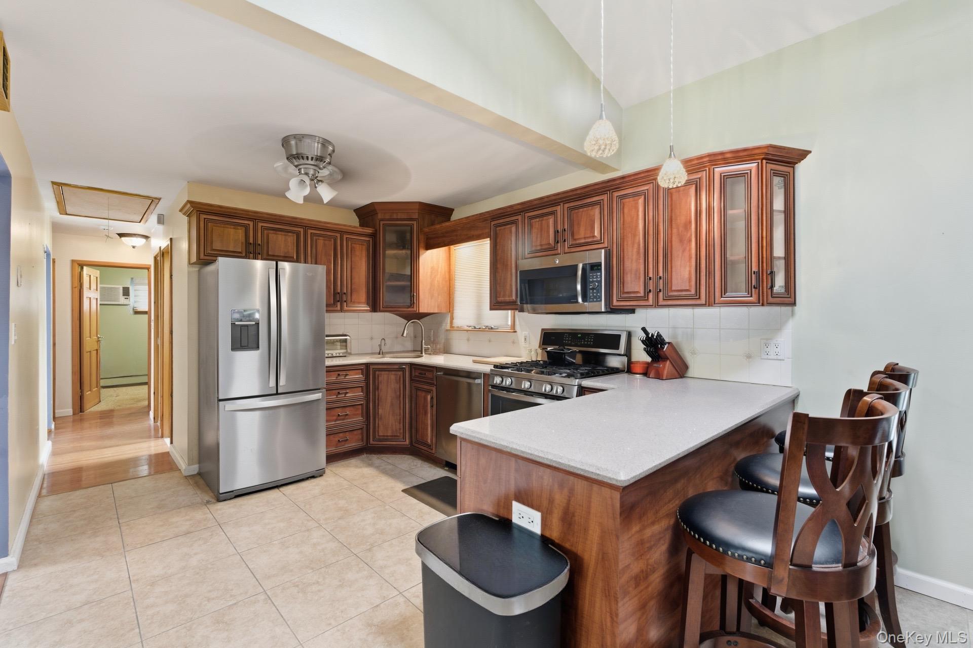 16 Burton Place, Lindenhurst, NY 11757