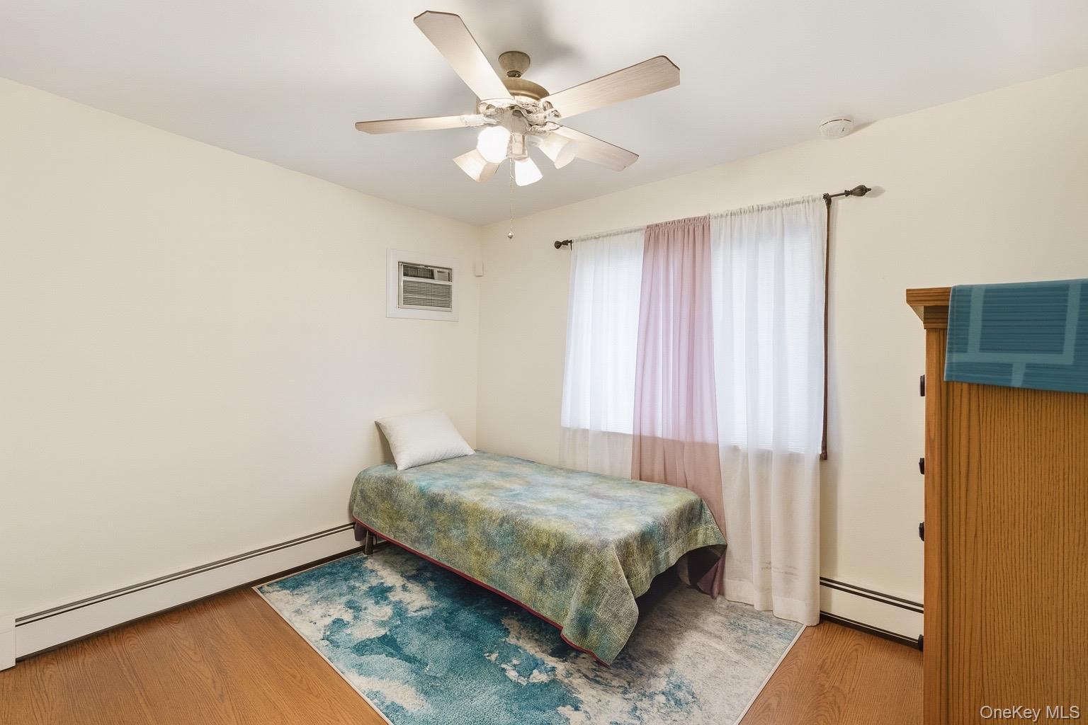 16 Burton Place, Lindenhurst, NY 11757