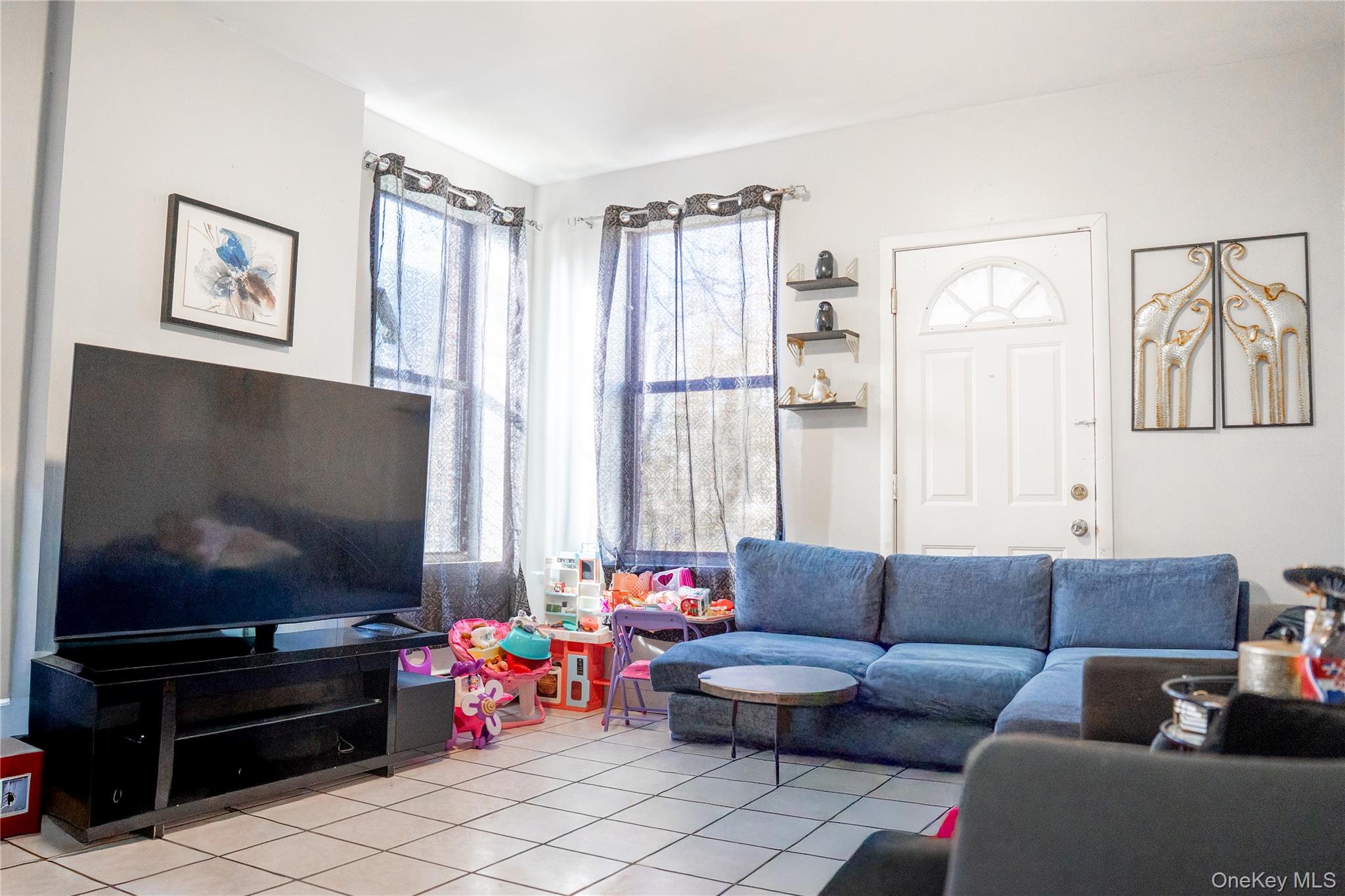 279 S Broadway, Yonkers, NY 10705