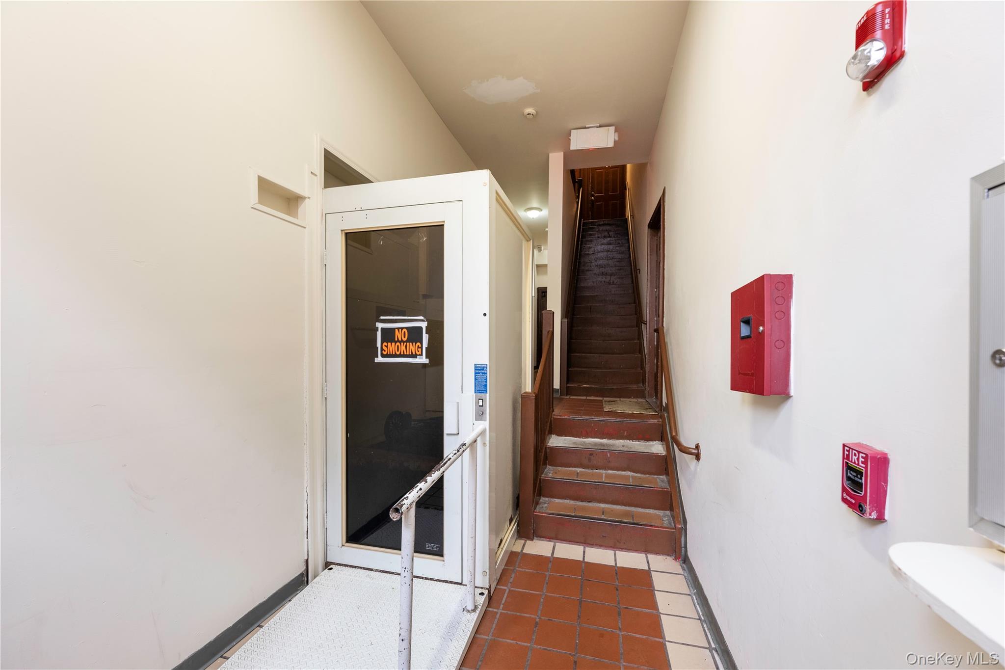 279 S Broadway, Yonkers, NY 10705