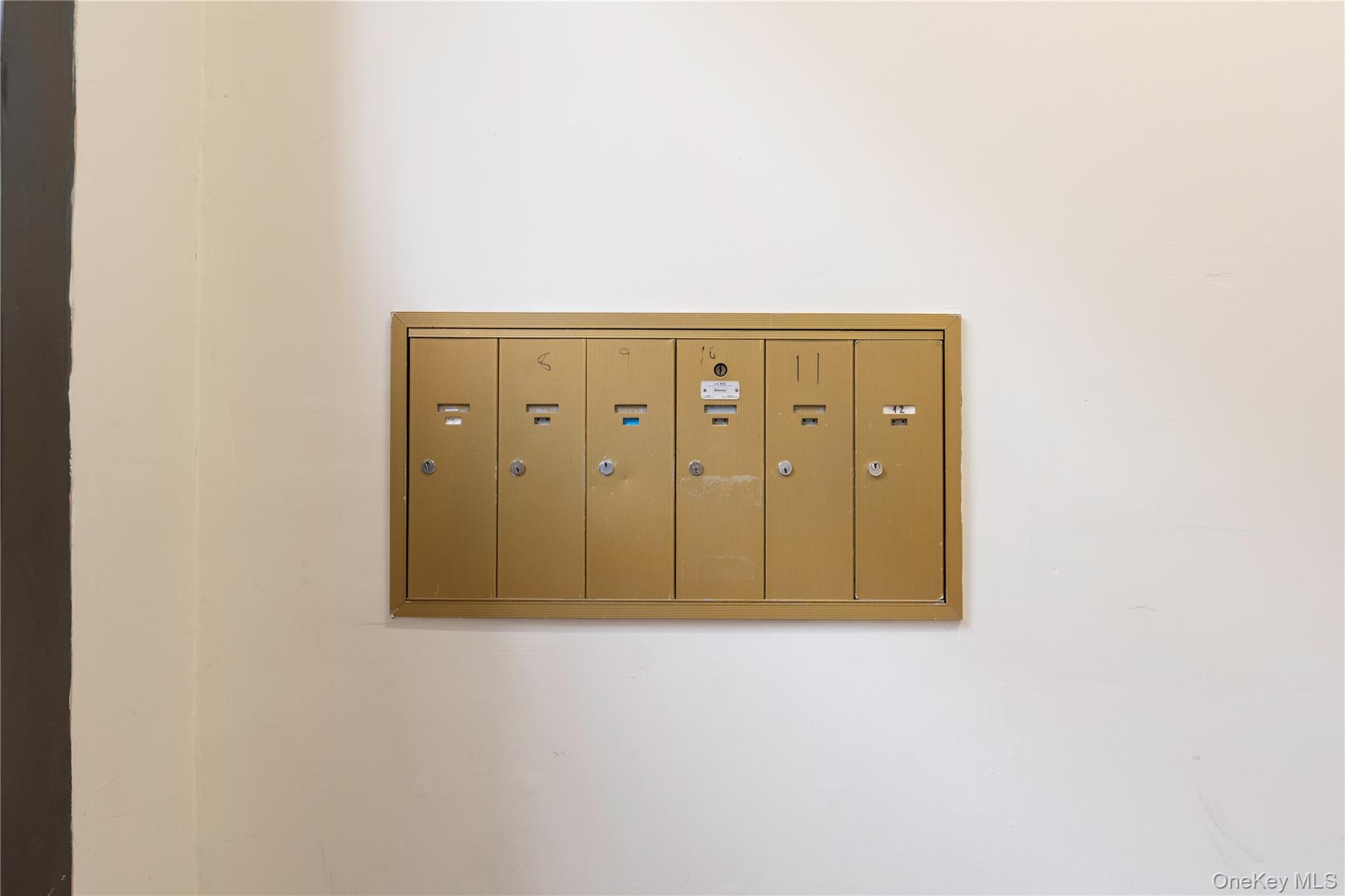 279 S Broadway, Yonkers, NY 10705