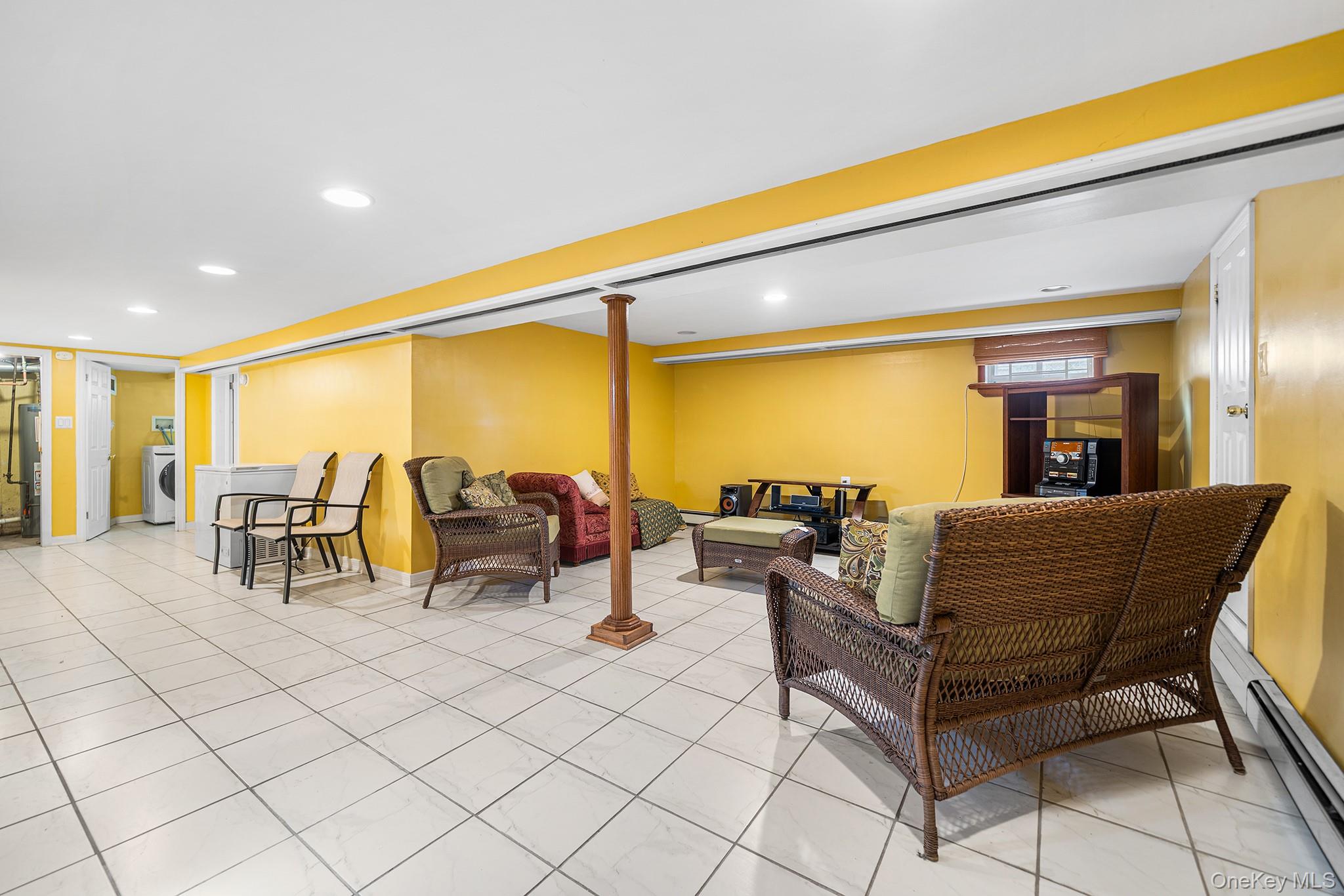 2711 Deerfield Road, Far Rockaway, NY 11691