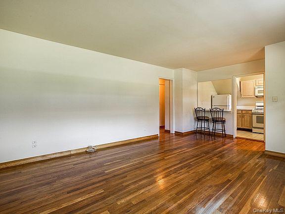 8168 Langdale Street # 263A, New Hyde Park, NY 11040