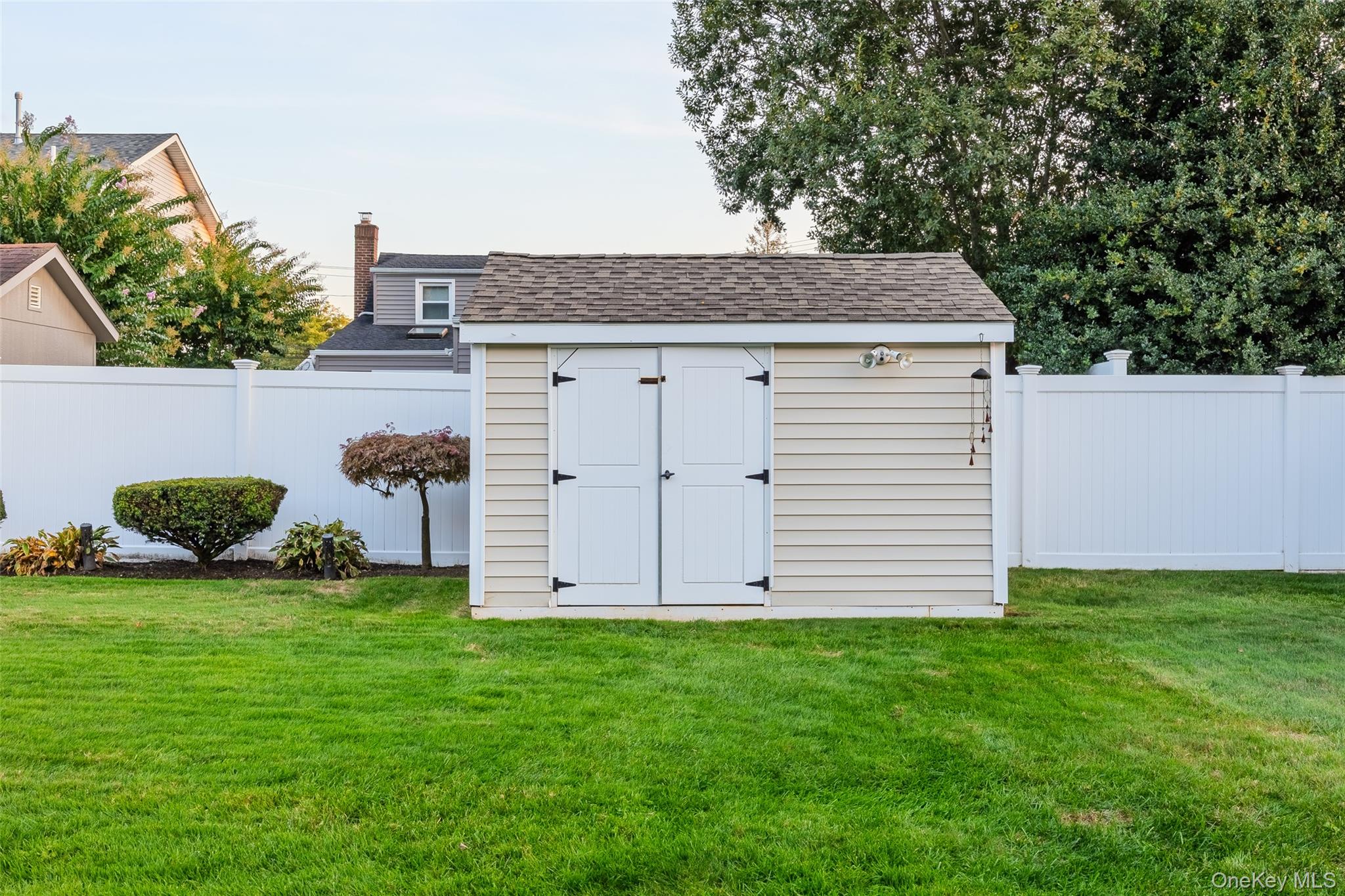 1818 Gormley Avenue, Merrick, NY 11566