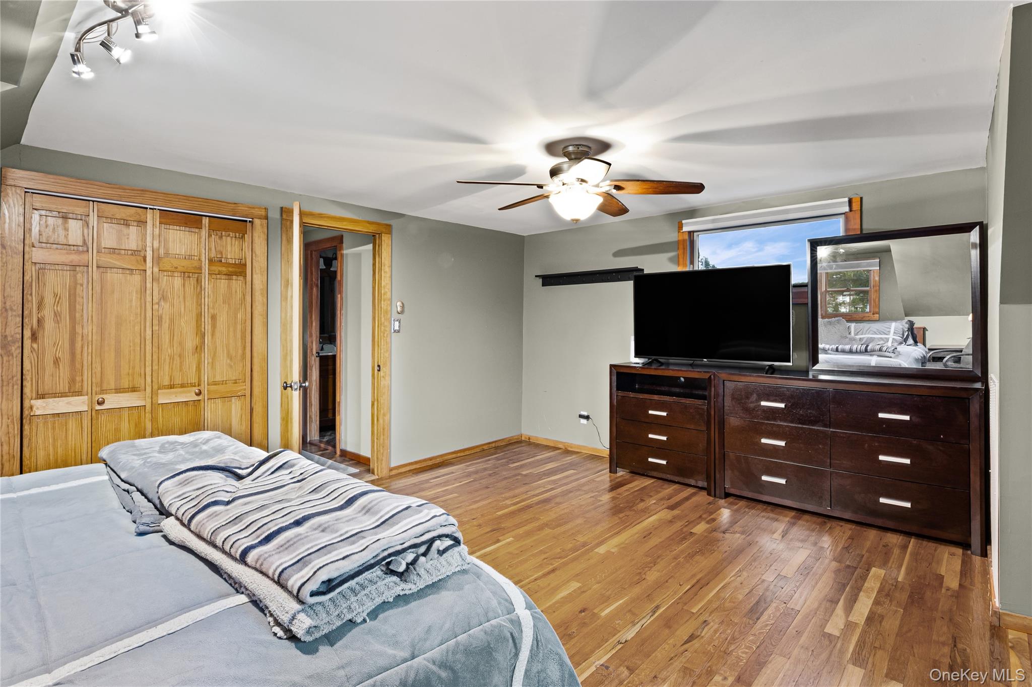 1818 Gormley Avenue, Merrick, NY 11566