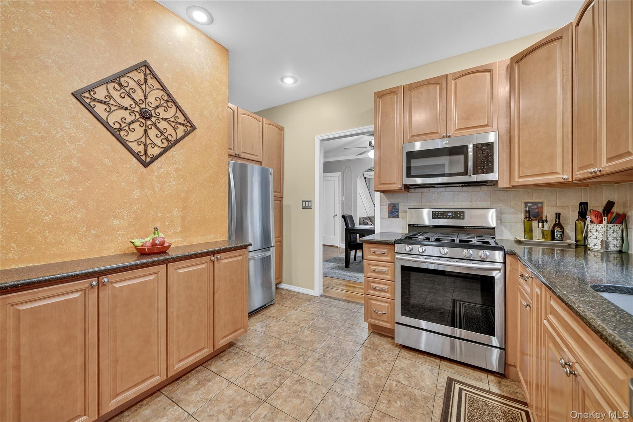 2131 Lurting Avenue, Bronx, NY 10461