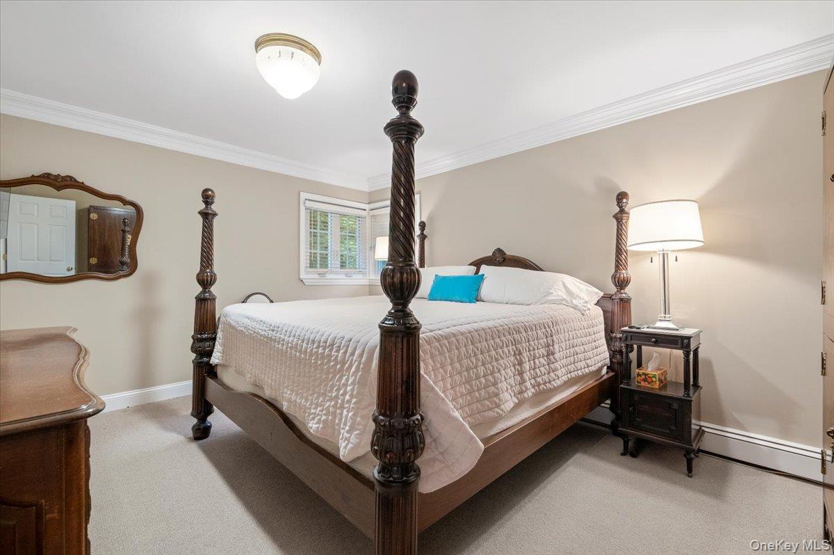 9 Flint Lane, Jericho, NY 11753