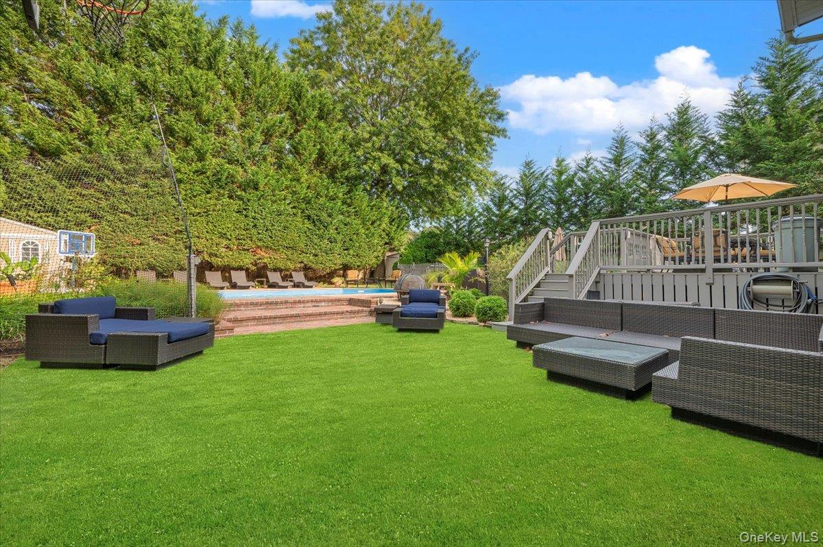 9 Flint Lane, Jericho, NY 11753